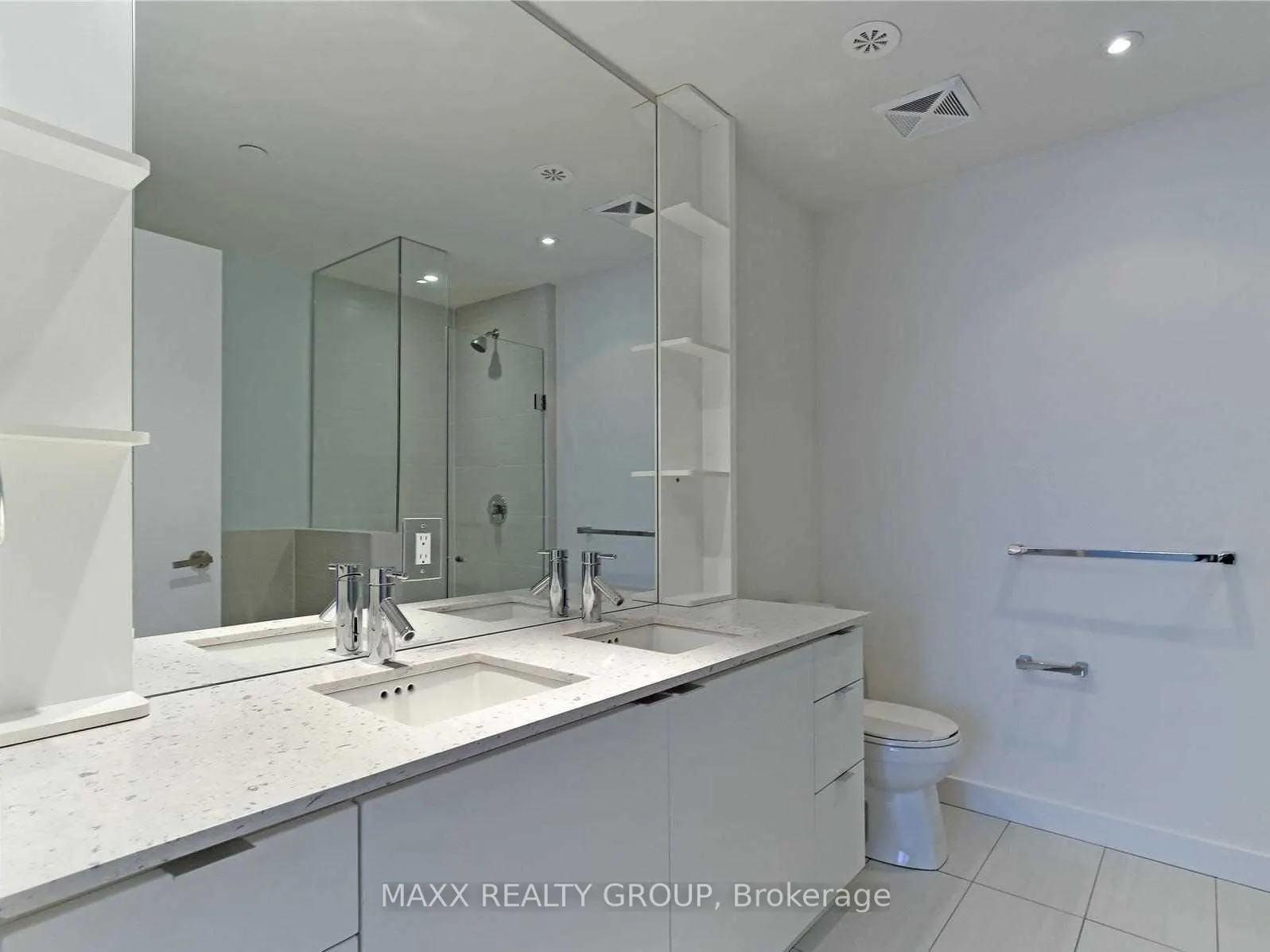 5025 Harvard Road, #404