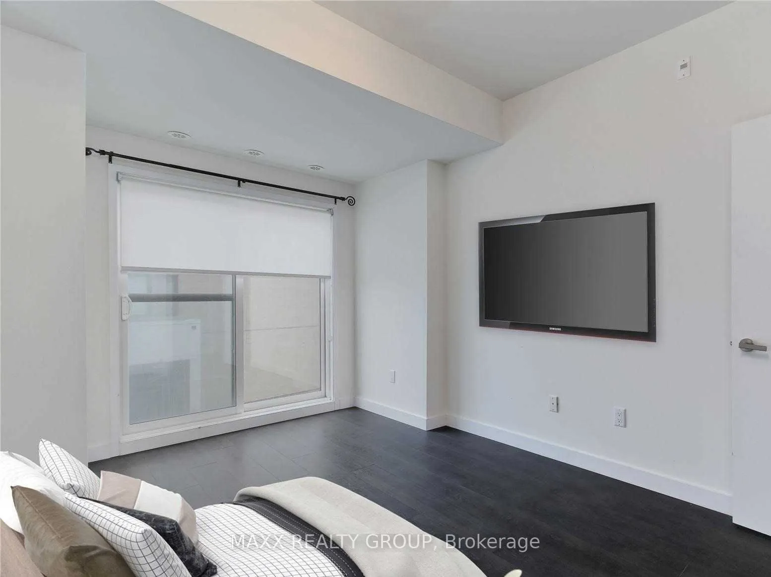 5025 Harvard Road, #404