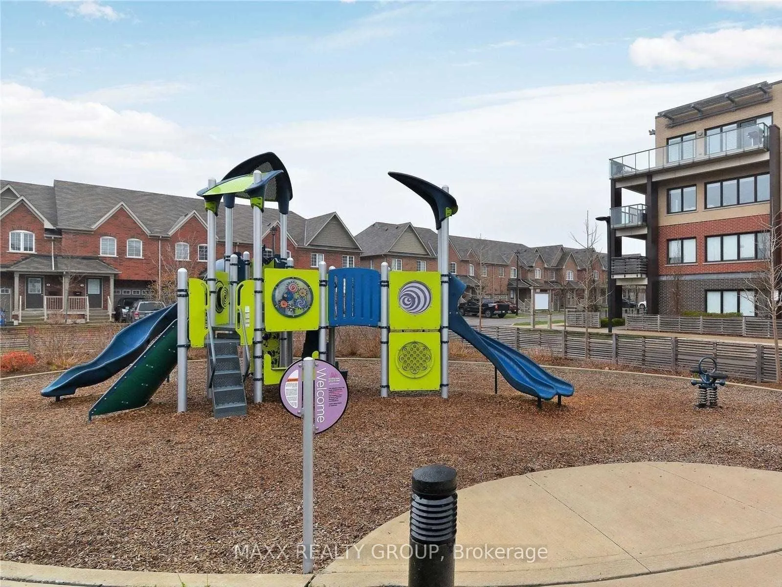 5025 Harvard Road, #404