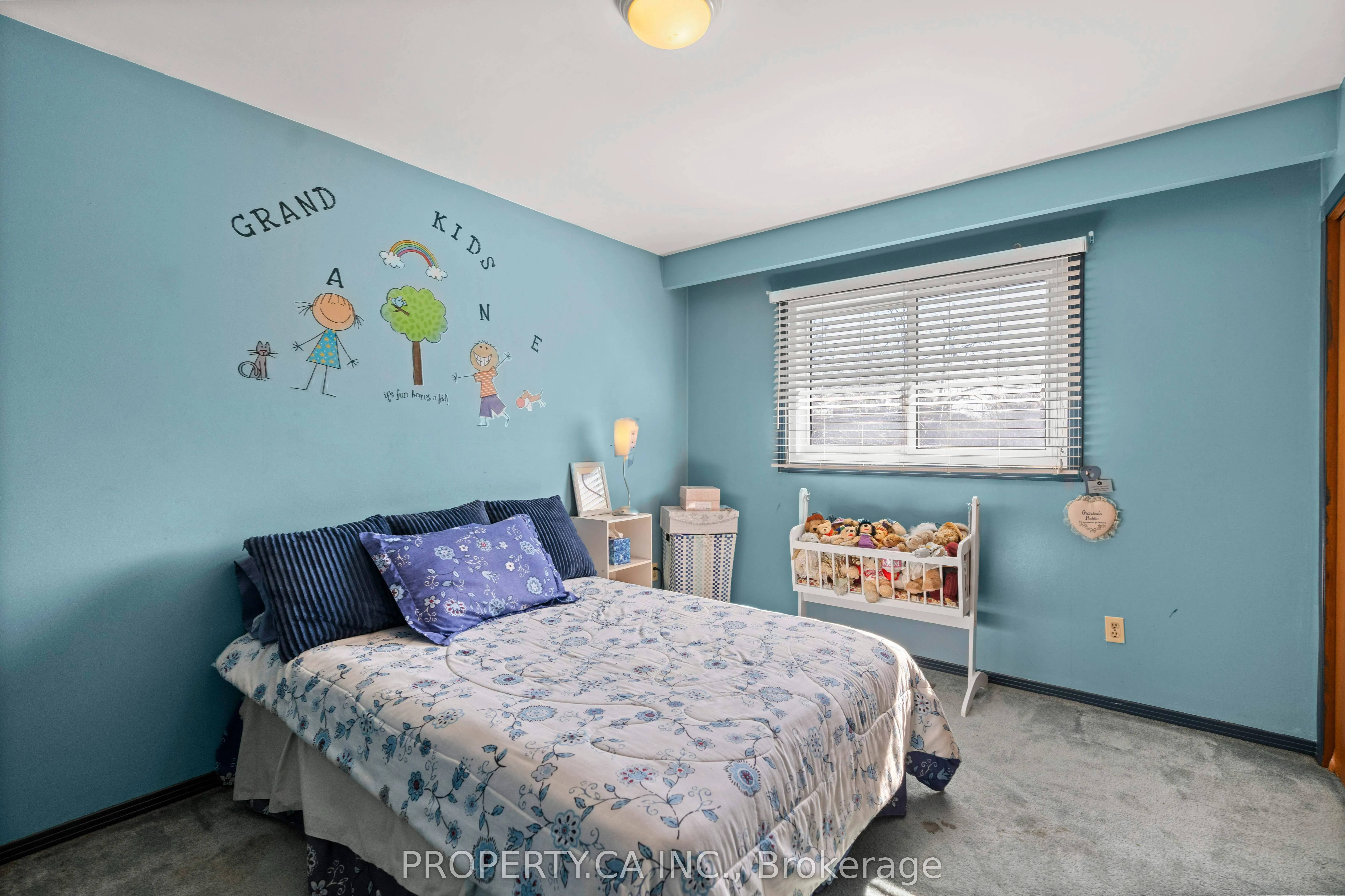 2536 Birch Crescent
