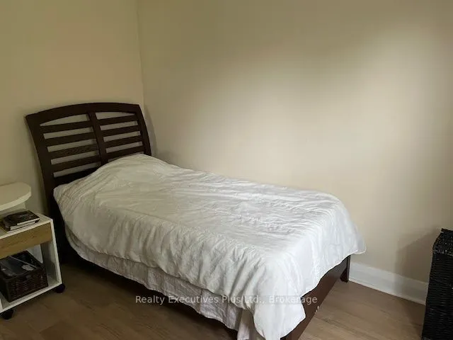 122 Hawthorne Road