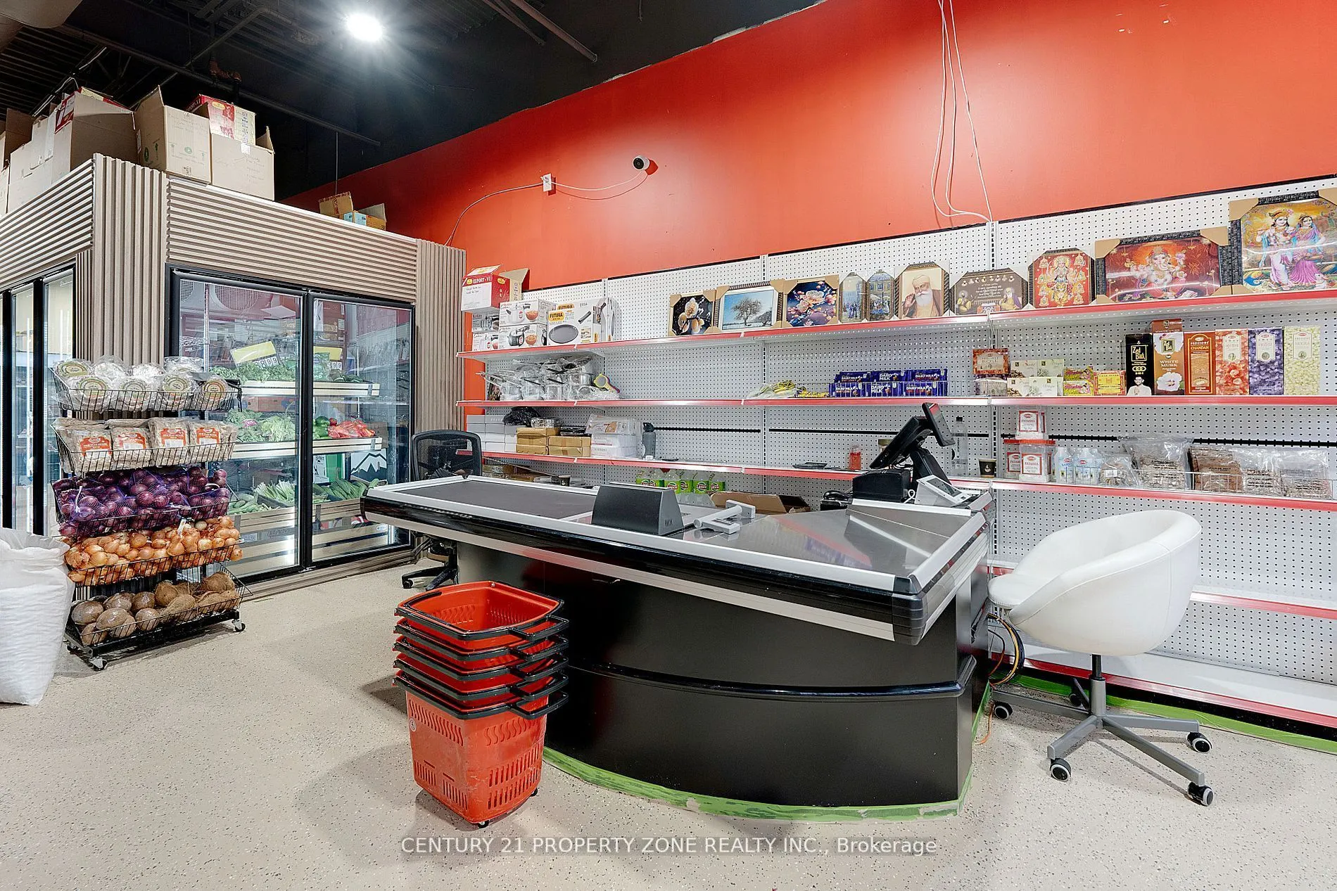 8975 Mclaughlin Road S, #7