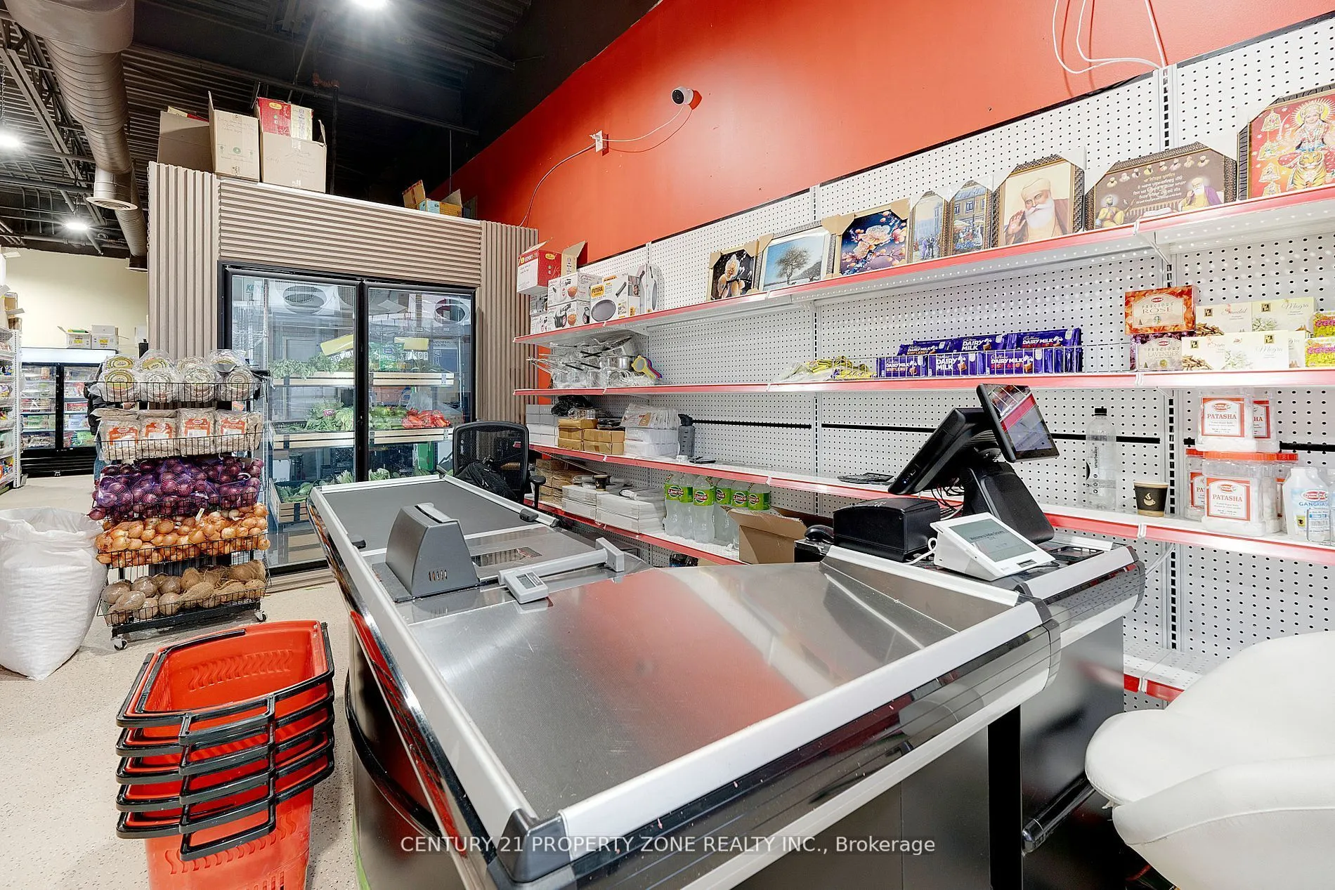 8975 Mclaughlin Road S, #7