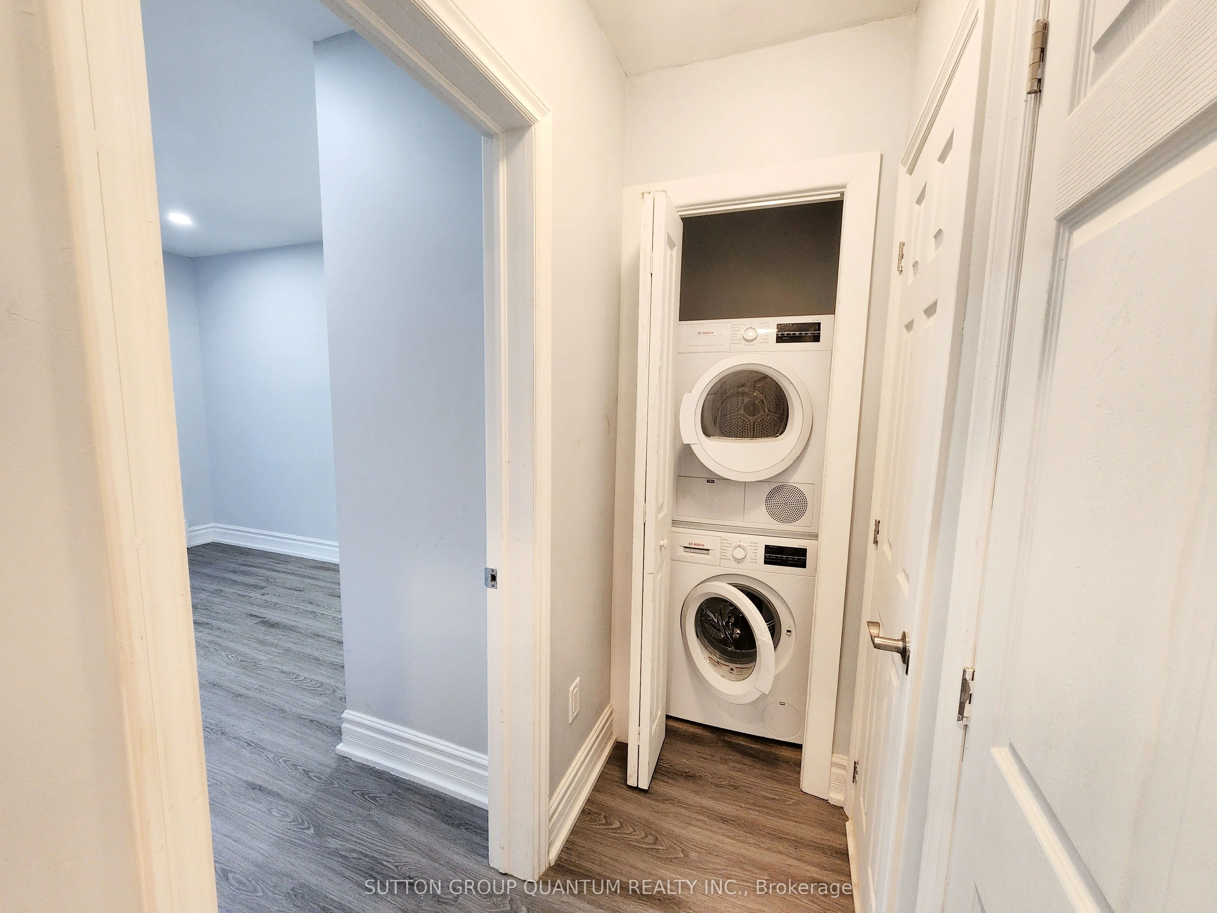 122 Newcastle Street, #1