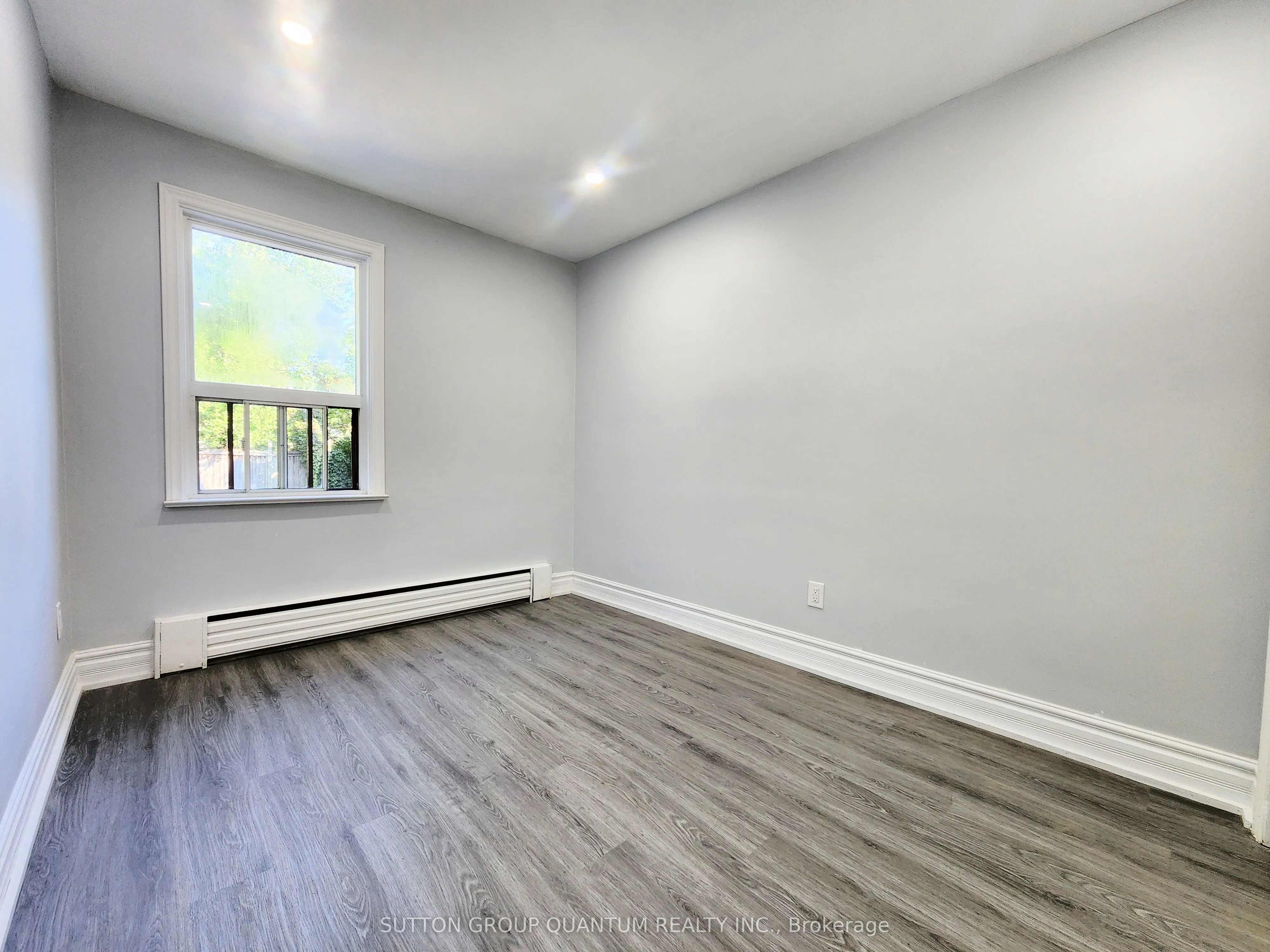 122 Newcastle Street, #1