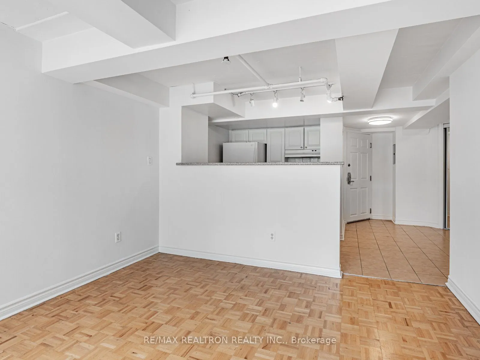 1401 Dupont Street, #131