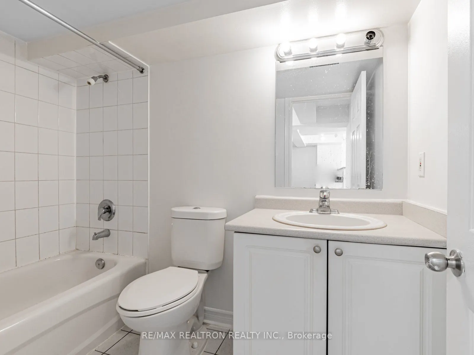 1401 Dupont Street, #131