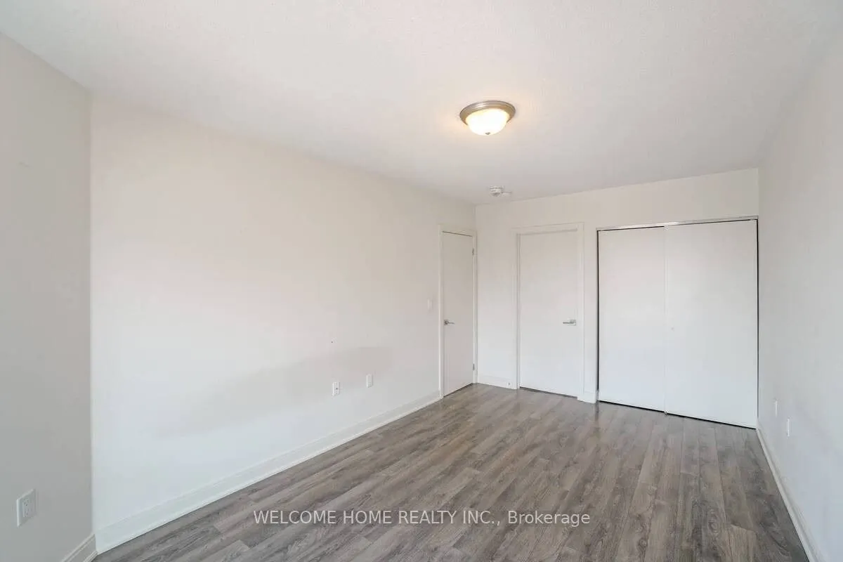 100 Dufay Road, #19