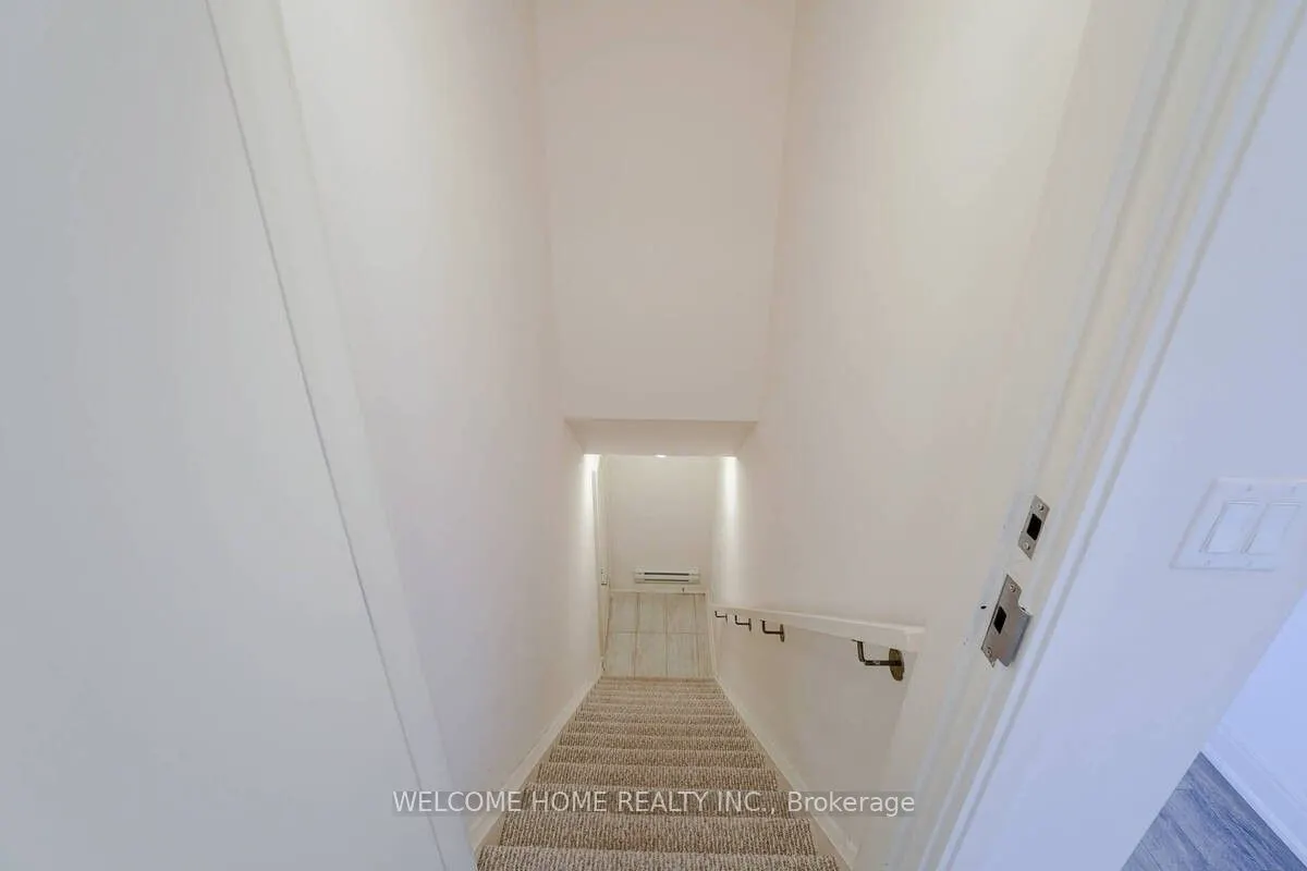 100 Dufay Road, #19