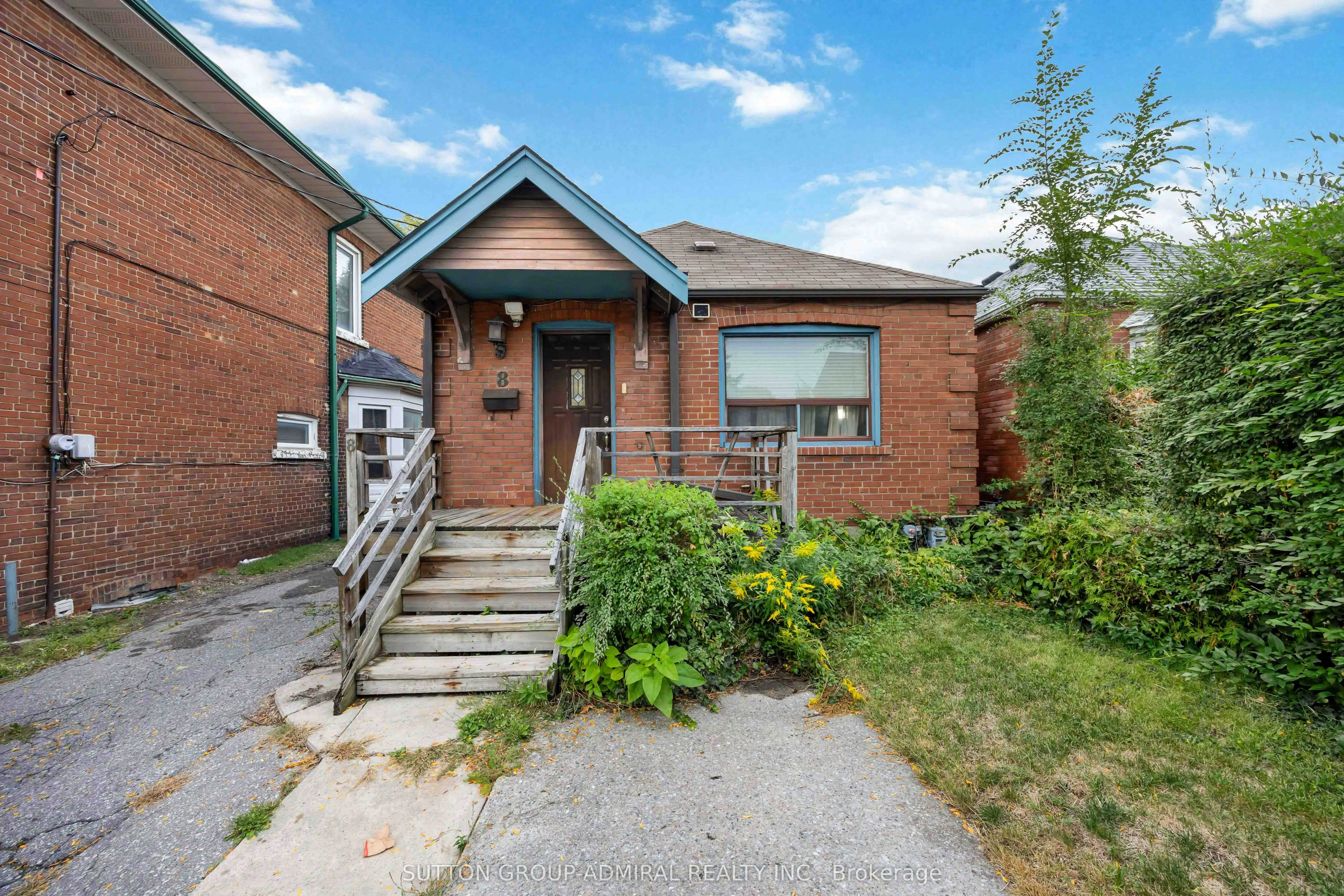 8 Cobalt Street
