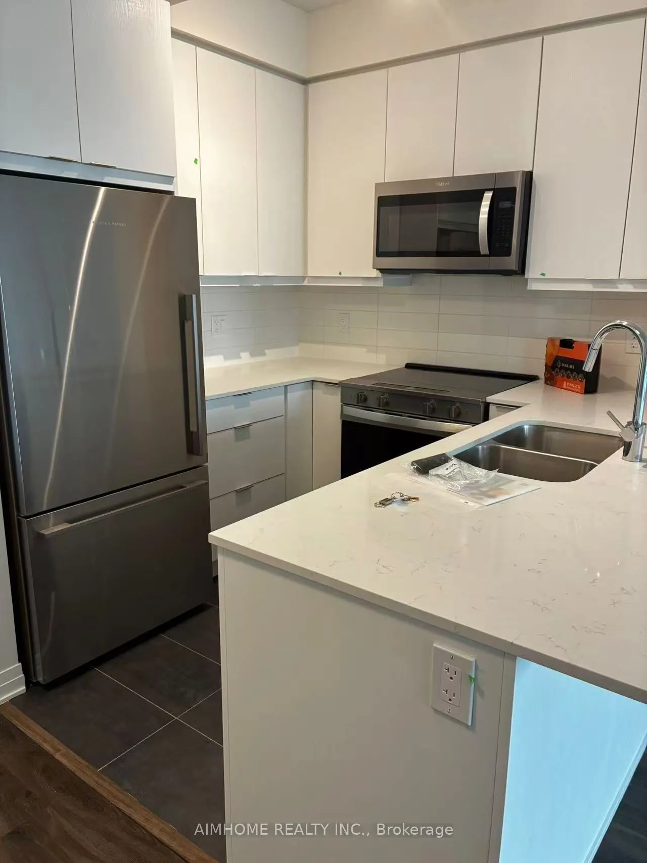 15 watergarden Drive, #306