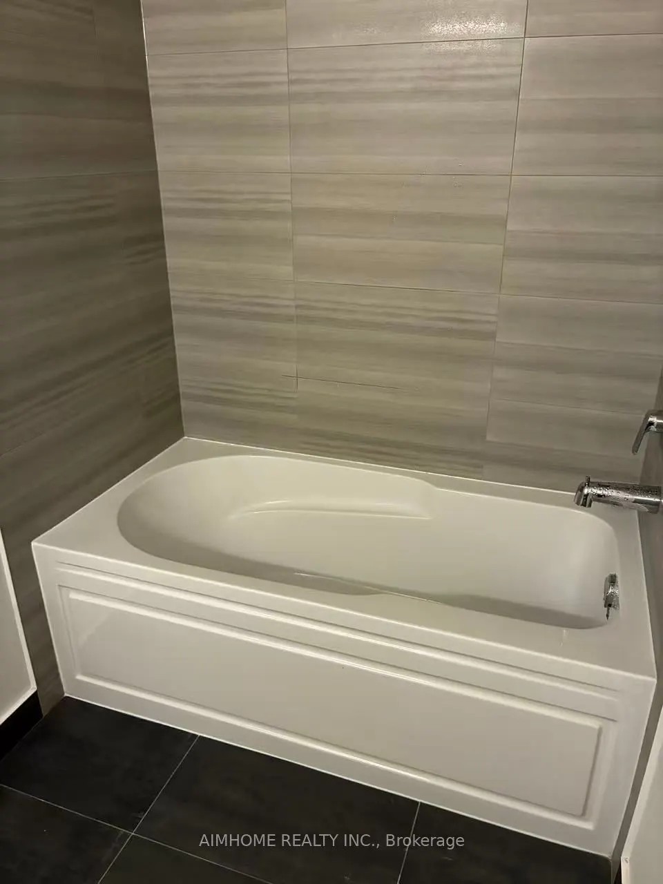 15 watergarden Drive, #306