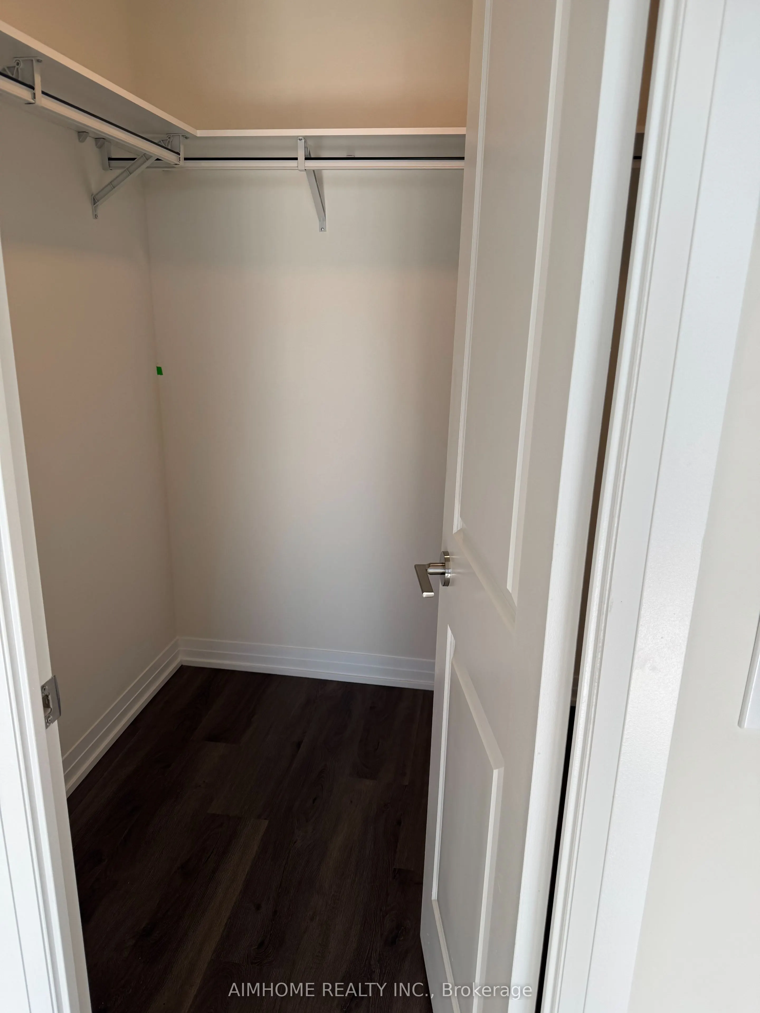 15 watergarden Drive, #306