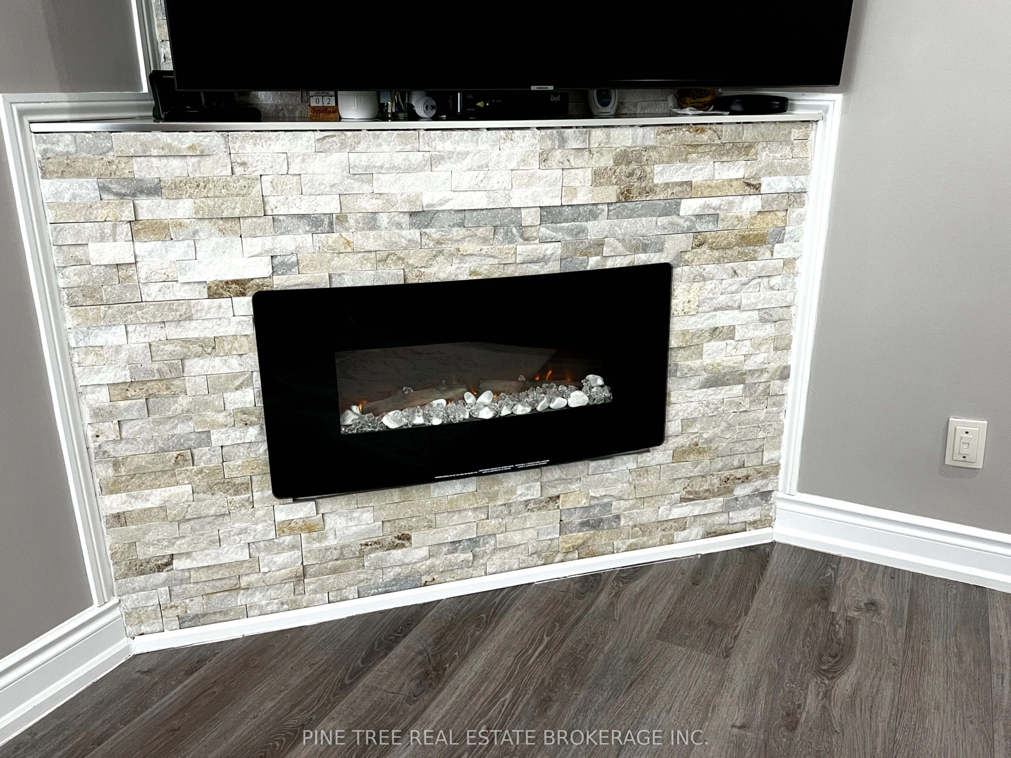 80 Grandravine Drive, #816