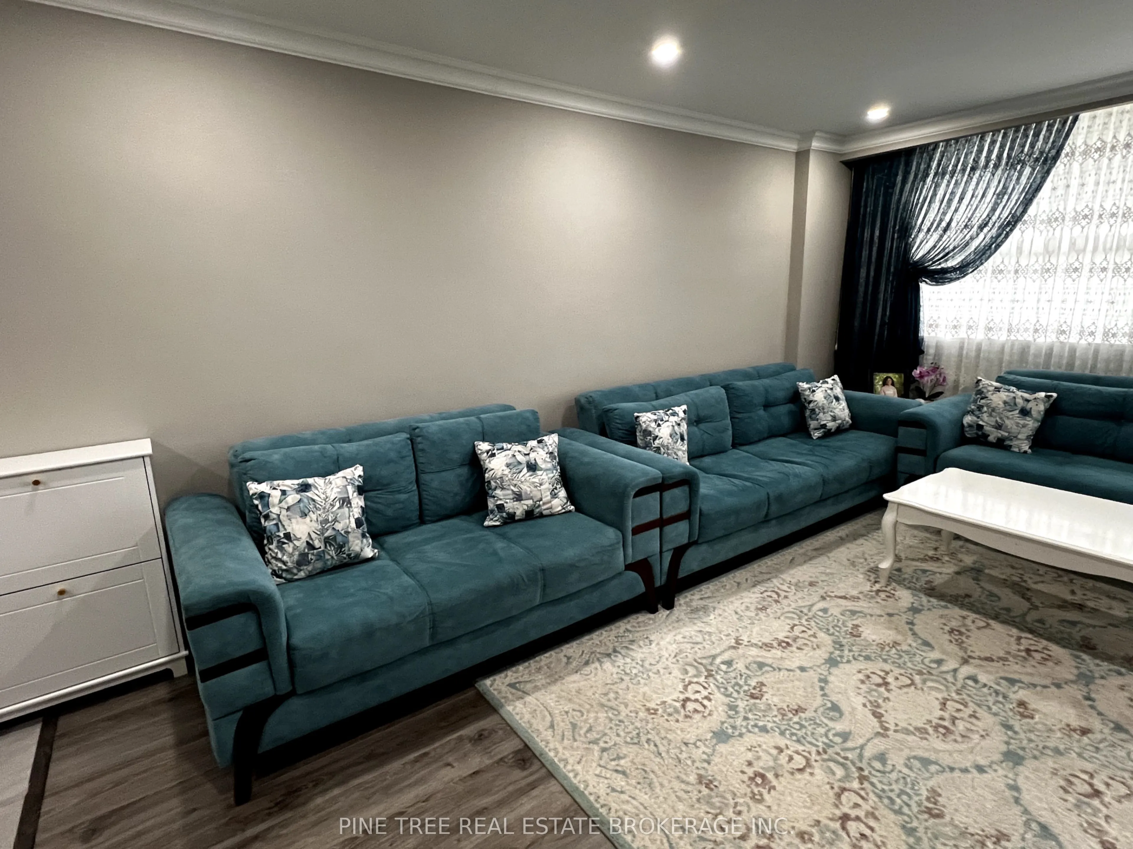 80 Grandravine Drive, #816