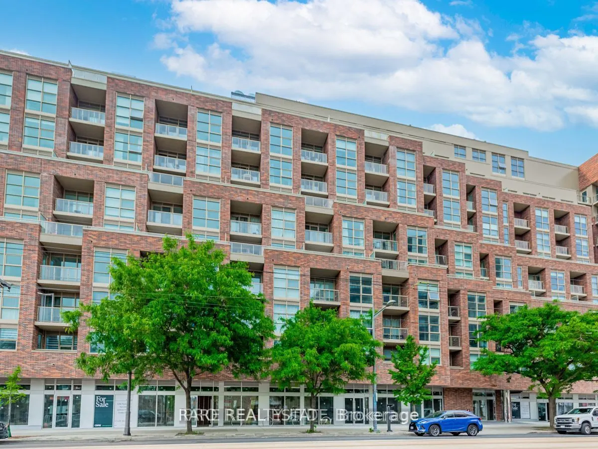 1787 St. Clair Avenue, #823