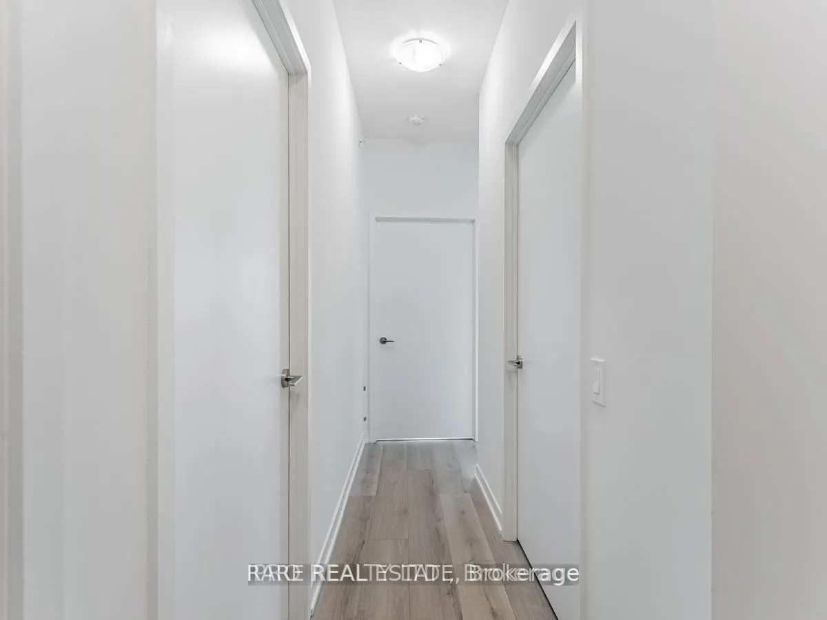 1787 St. Clair Avenue, #823