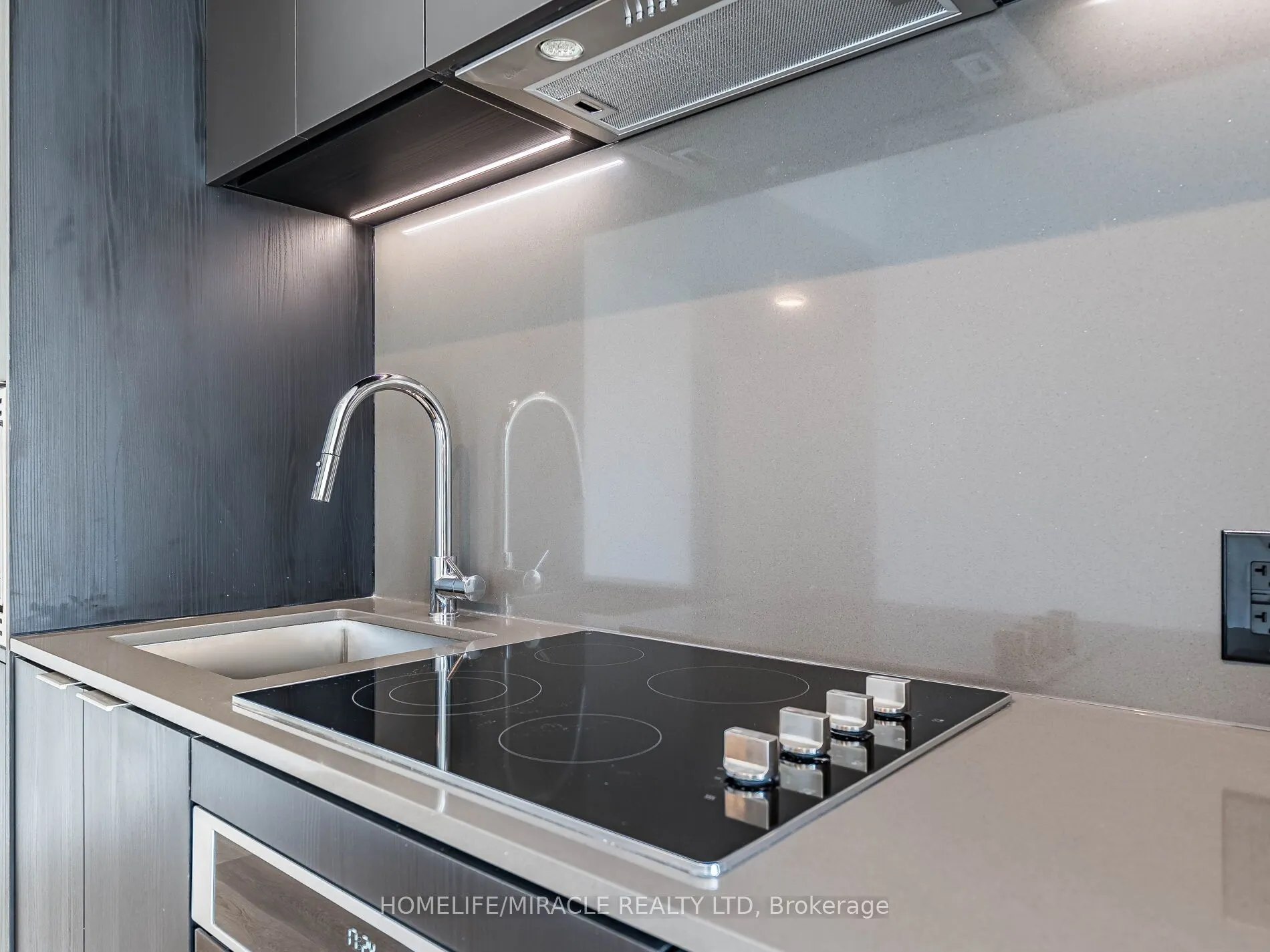 3009 Novar Road, #1804