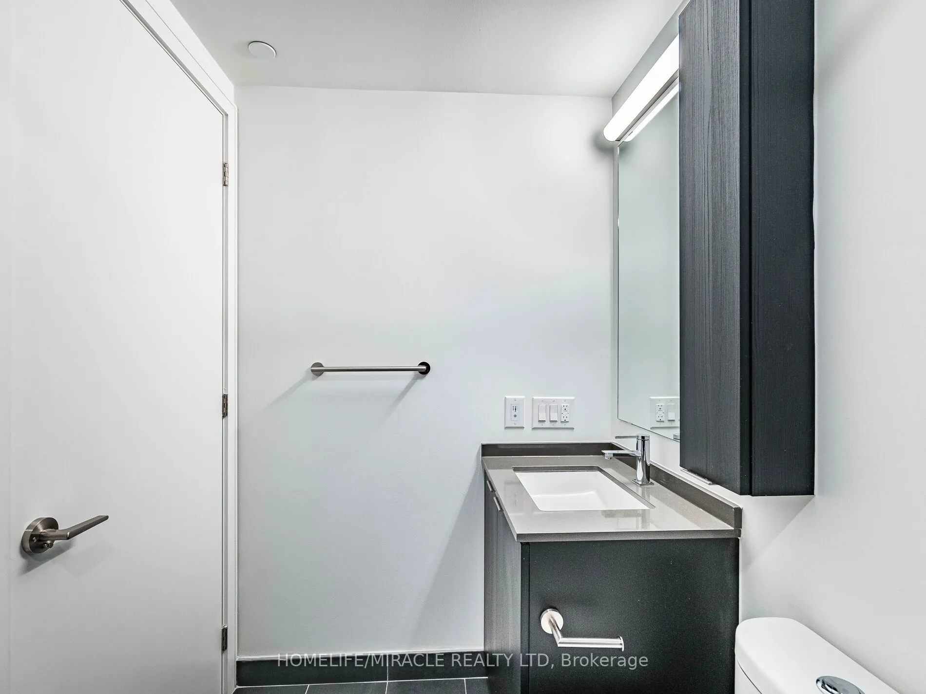 3009 Novar Road, #1804
