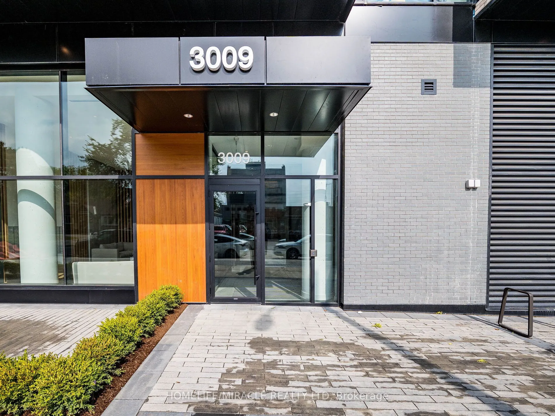 3009 Novar Road, #1804