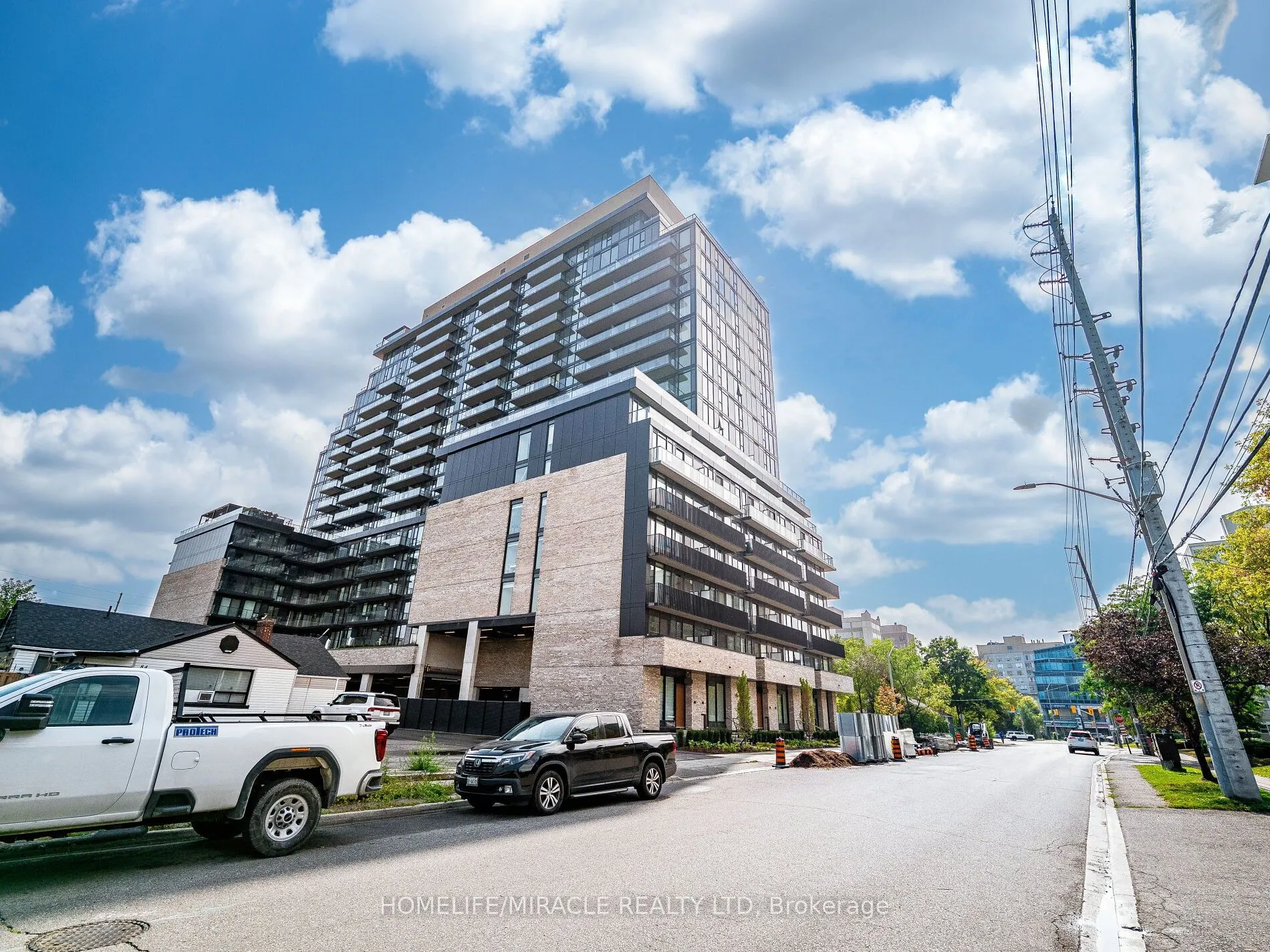 3009 Novar Road, #1804