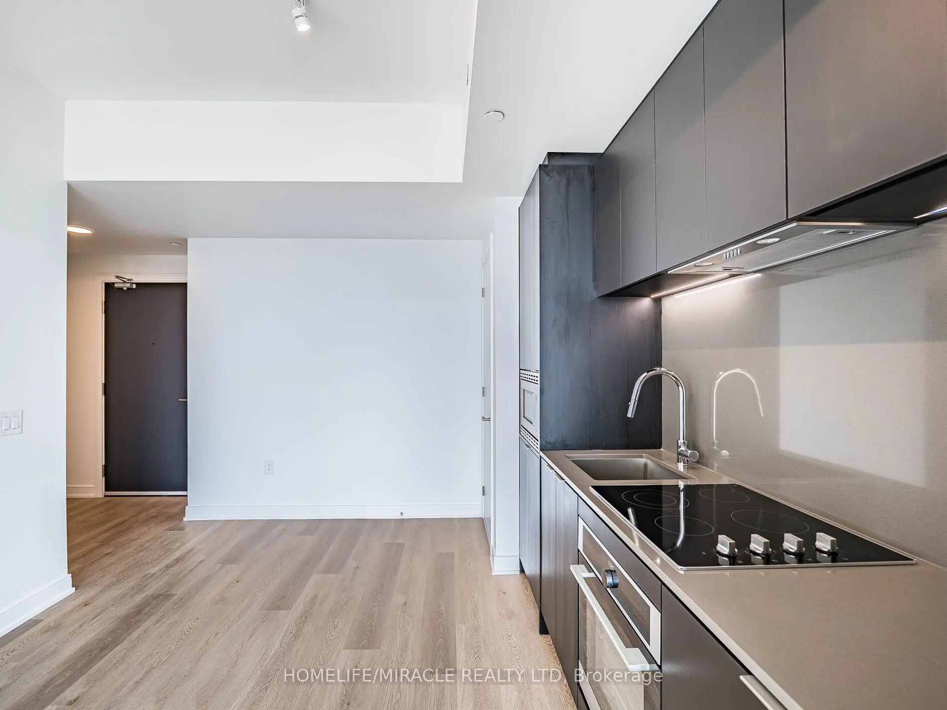 3009 Novar Road, #1804