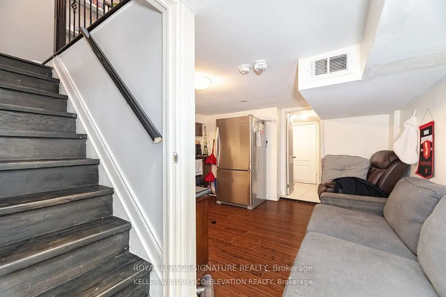 310 Silverthorn Avenue
