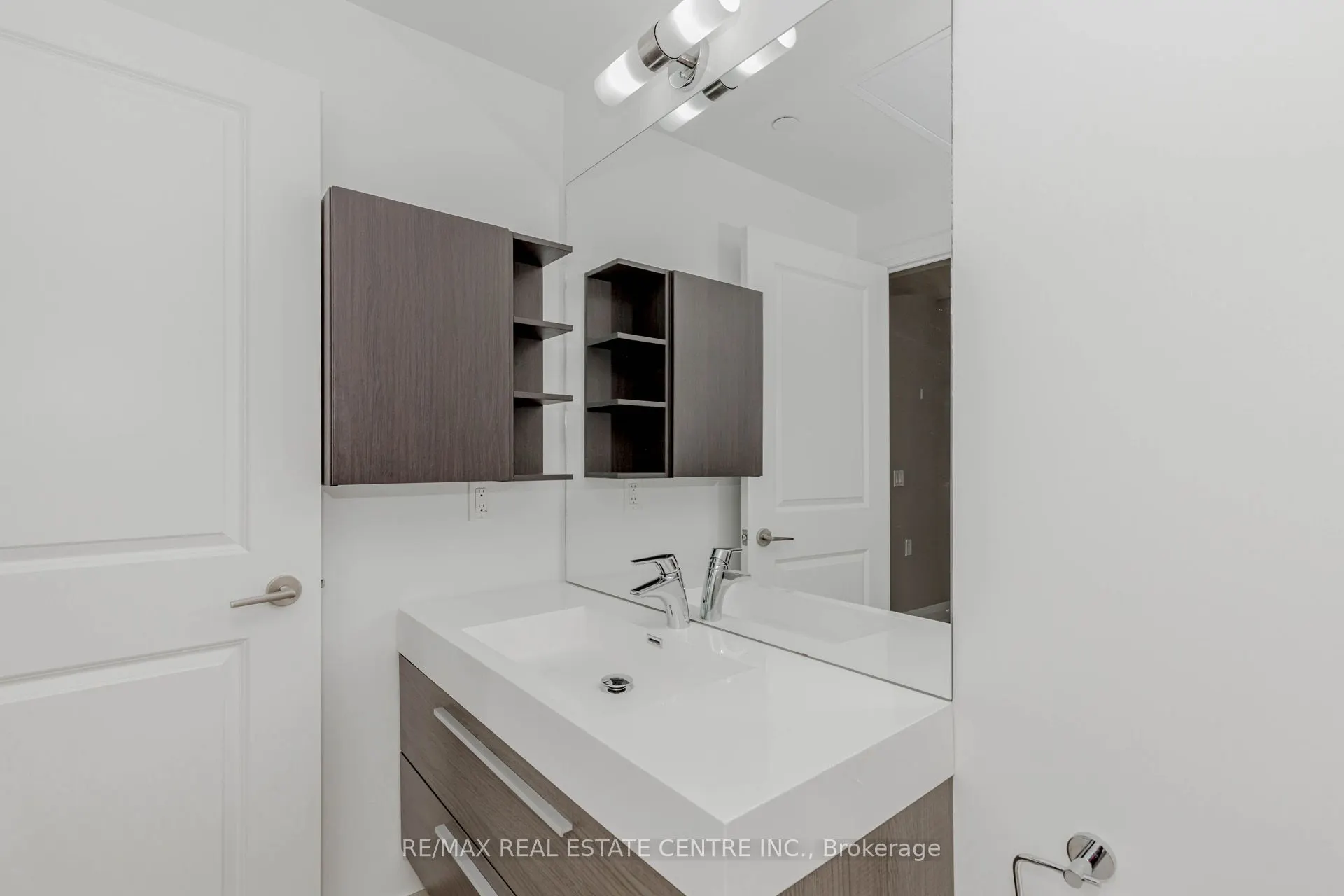 15 Zorra Street, #506