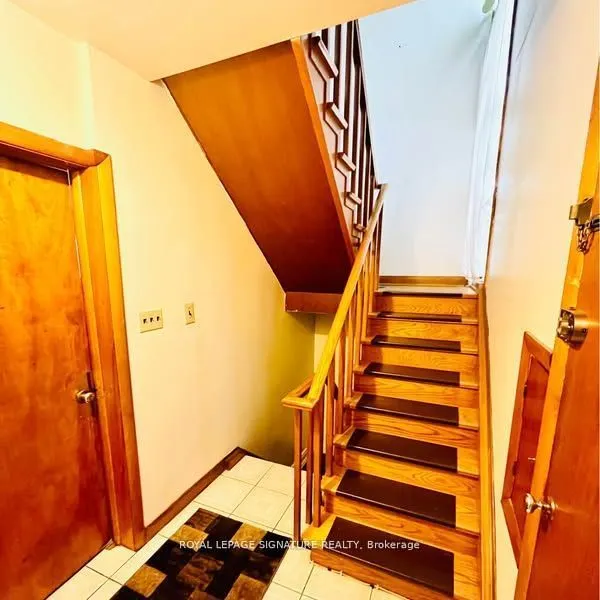 214 Queenslea Avenue, #Bsmnt