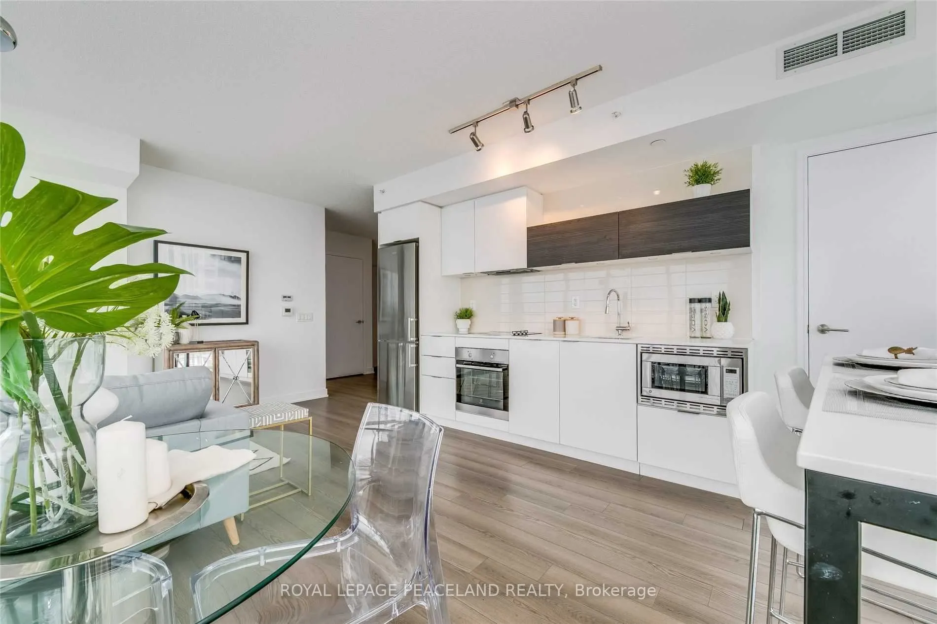 20 Thomas Riley Road, #1207