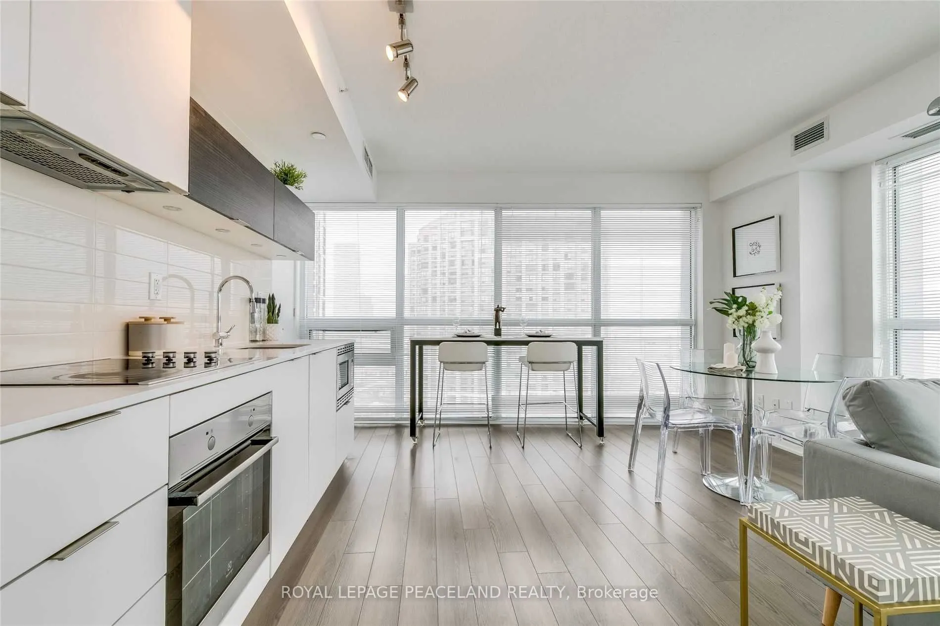 20 Thomas Riley Road, #1207