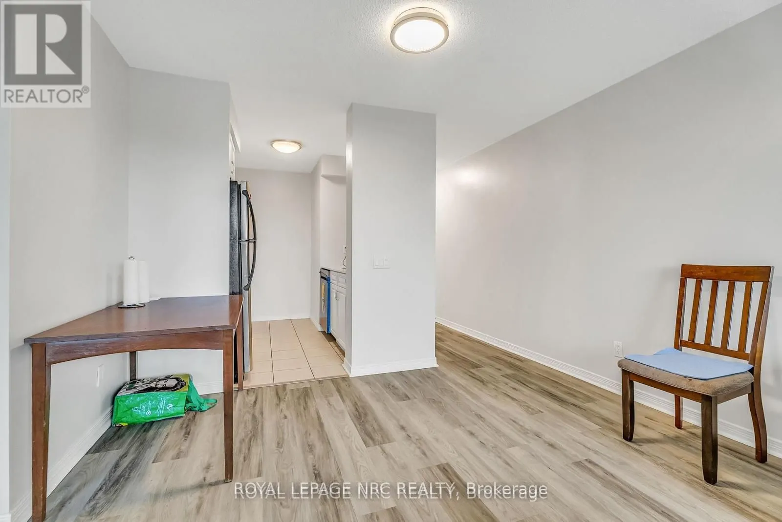 60 Heintzman Street, #933
