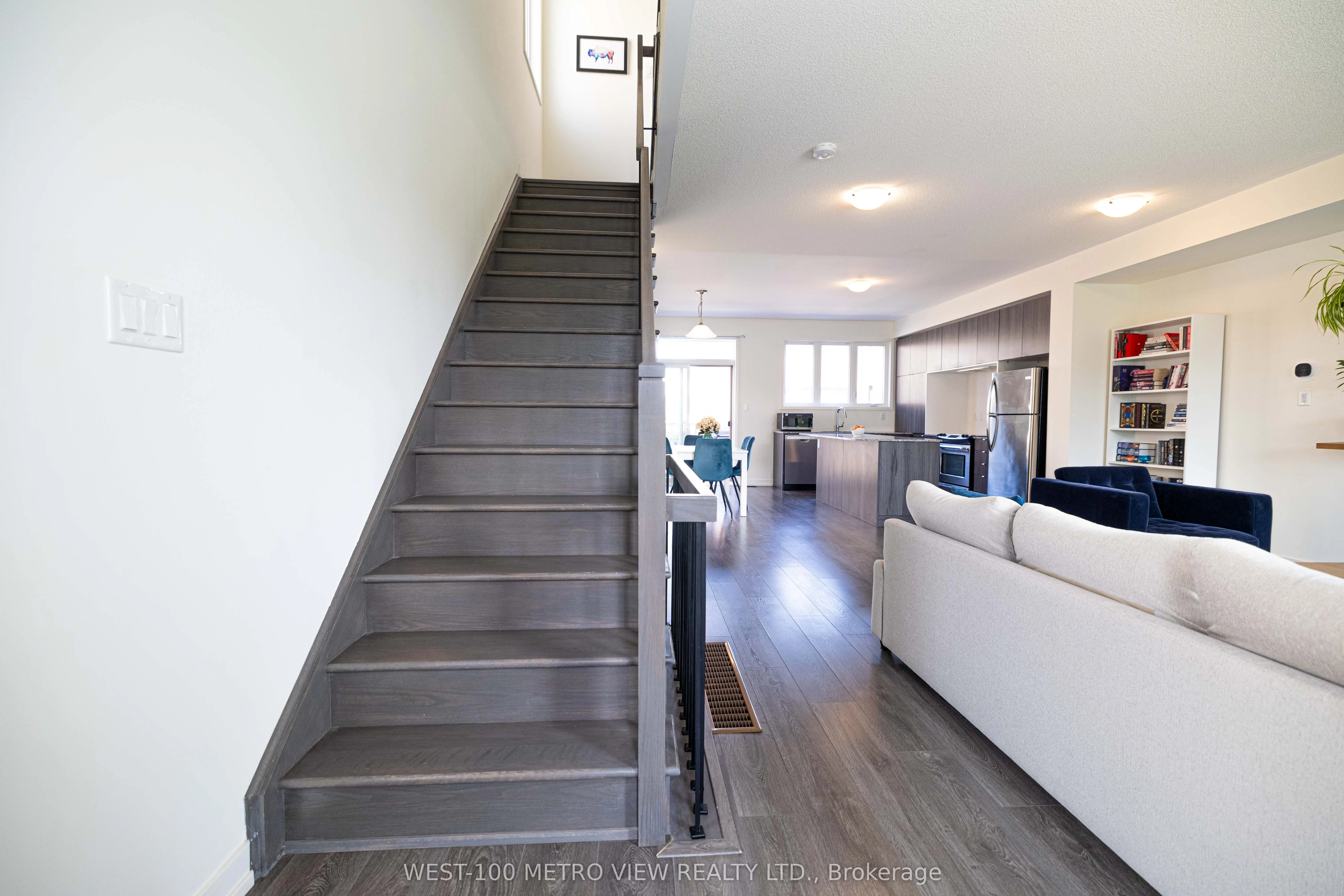 3141 Ernest Appelbe Boulevard