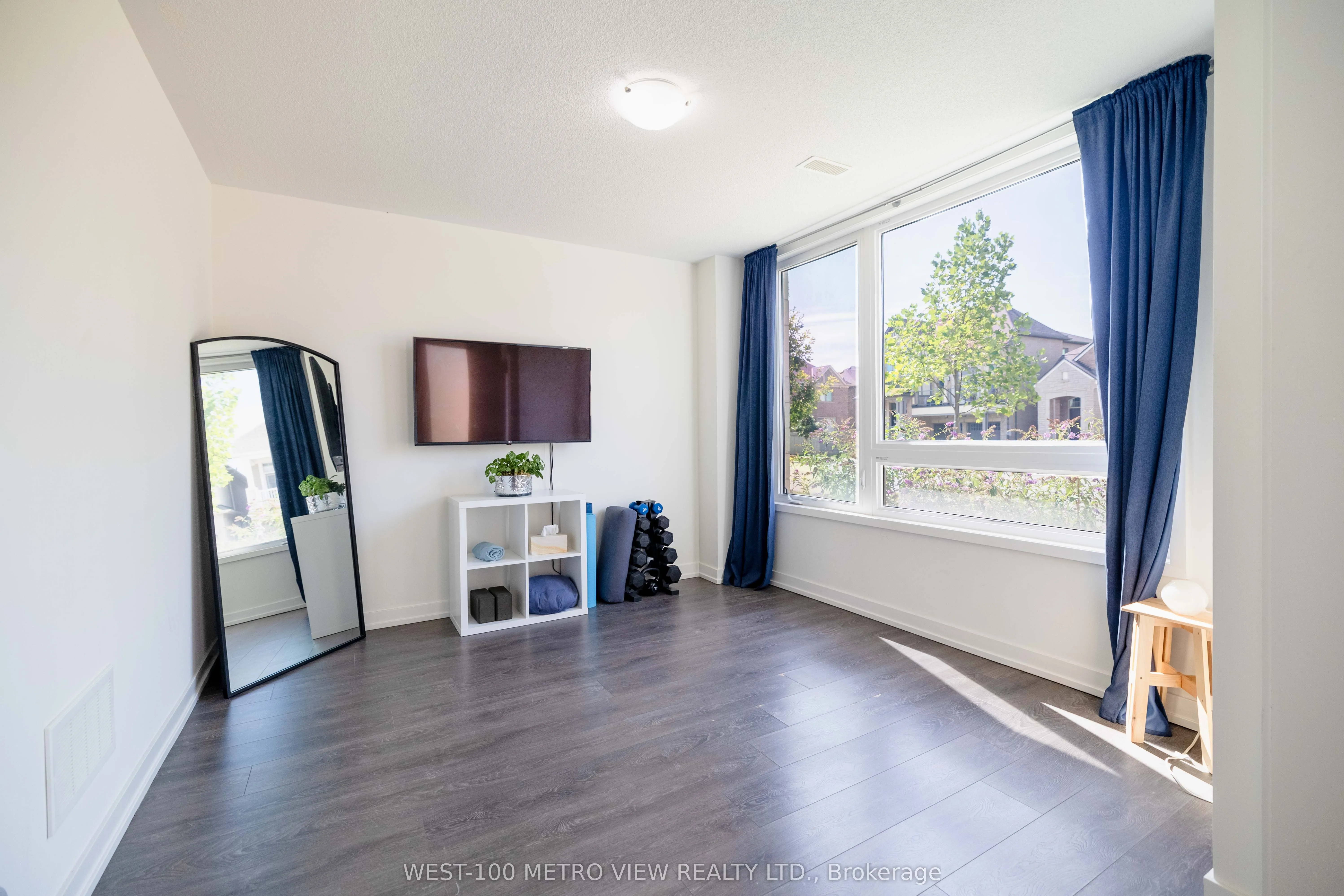 3141 Ernest Appelbe Boulevard
