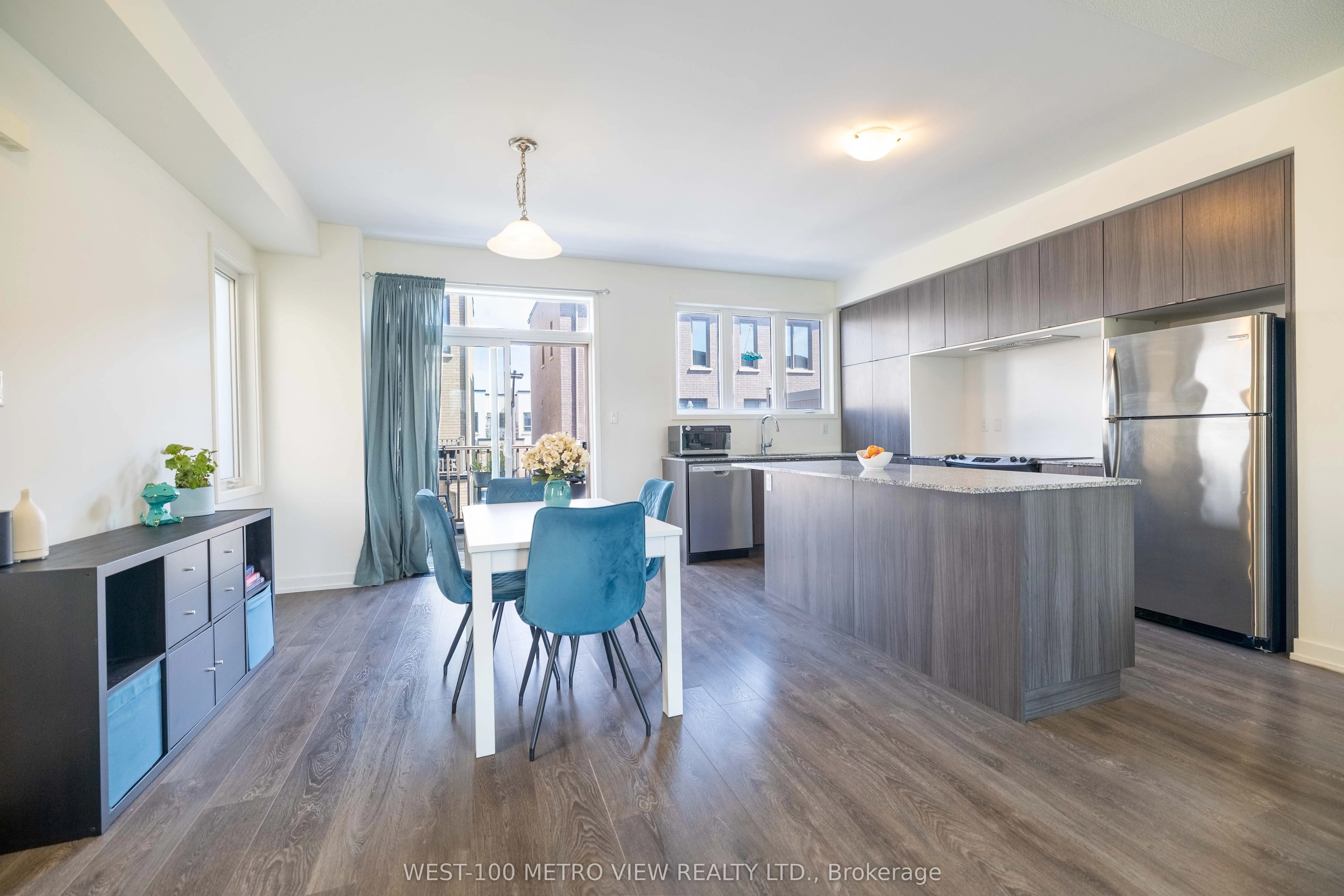 3141 Ernest Appelbe Boulevard