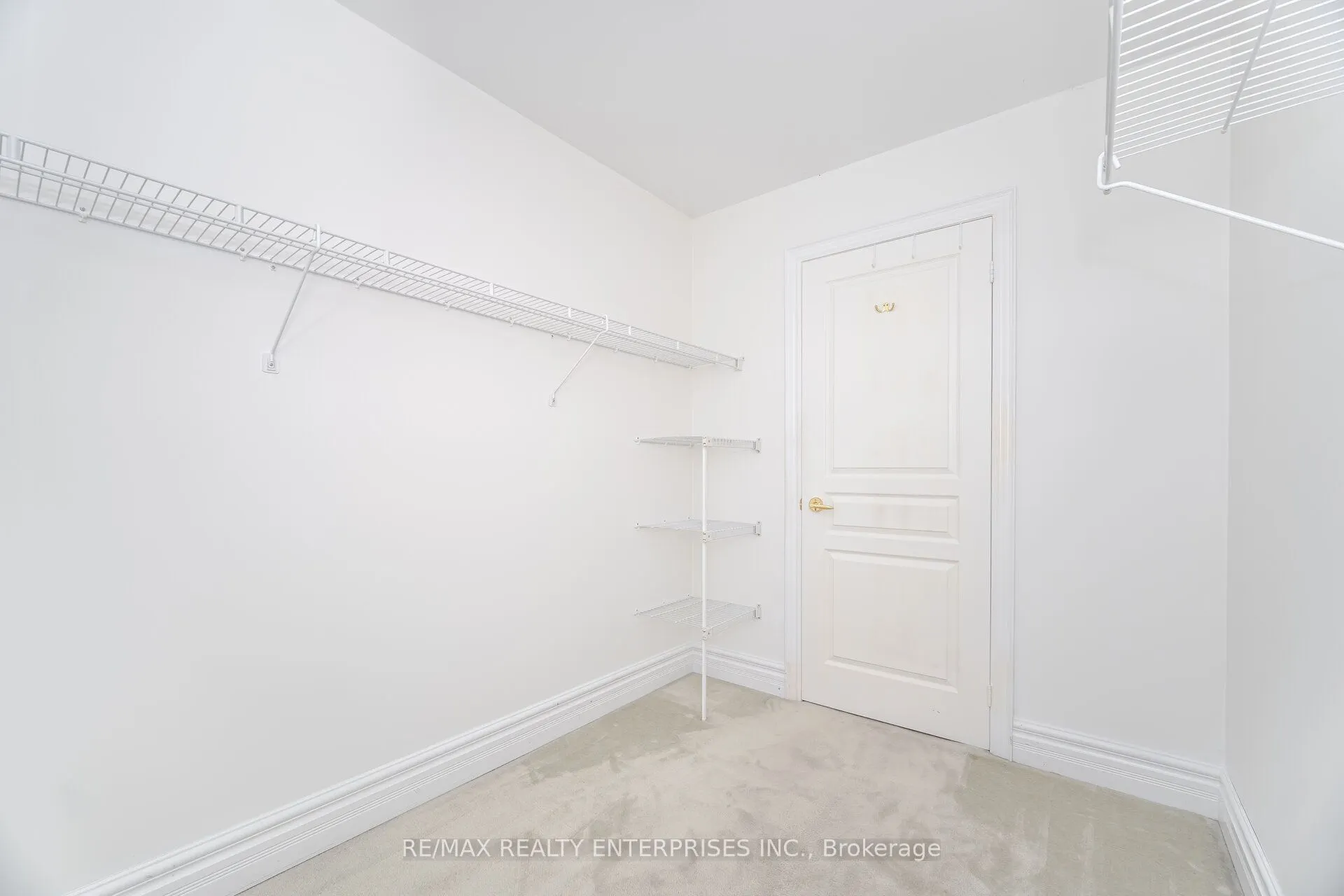 2662 Bloor Street W, #PH-1108