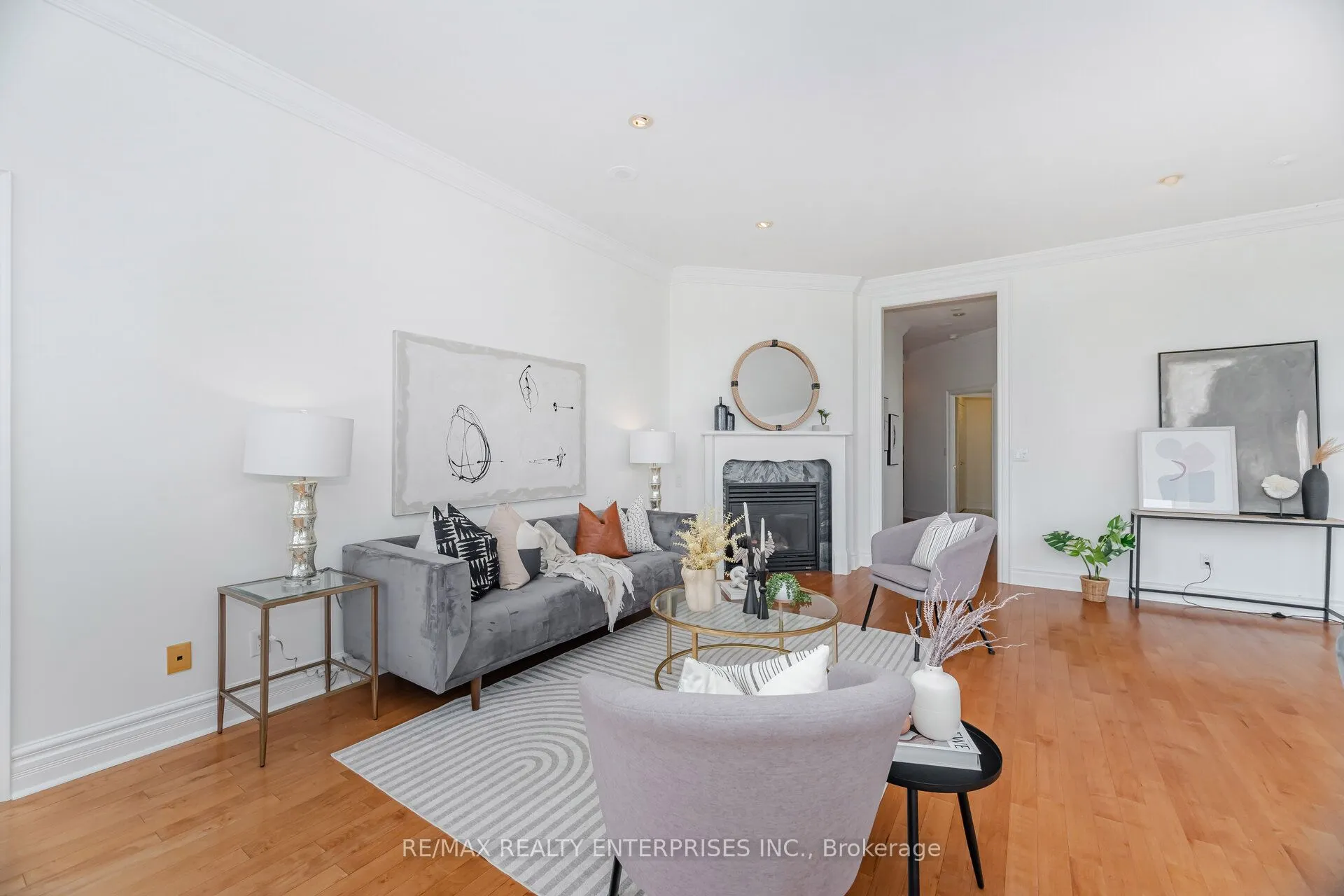 2662 Bloor Street W, #PH-1108