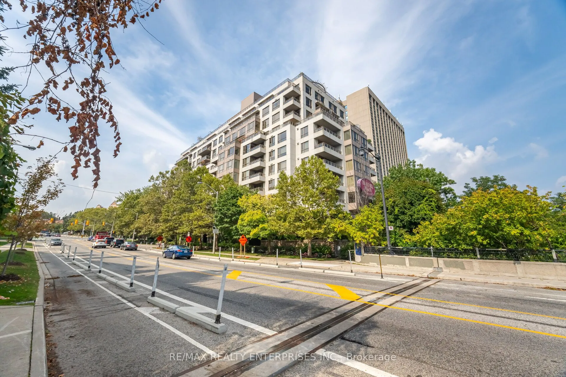2662 Bloor Street W, #PH-1108