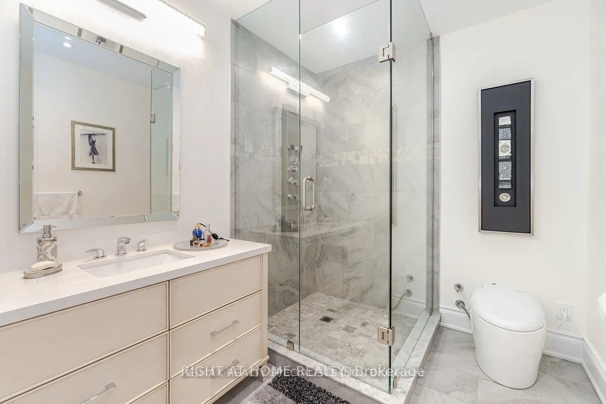 523 BROOKSIDE Drive