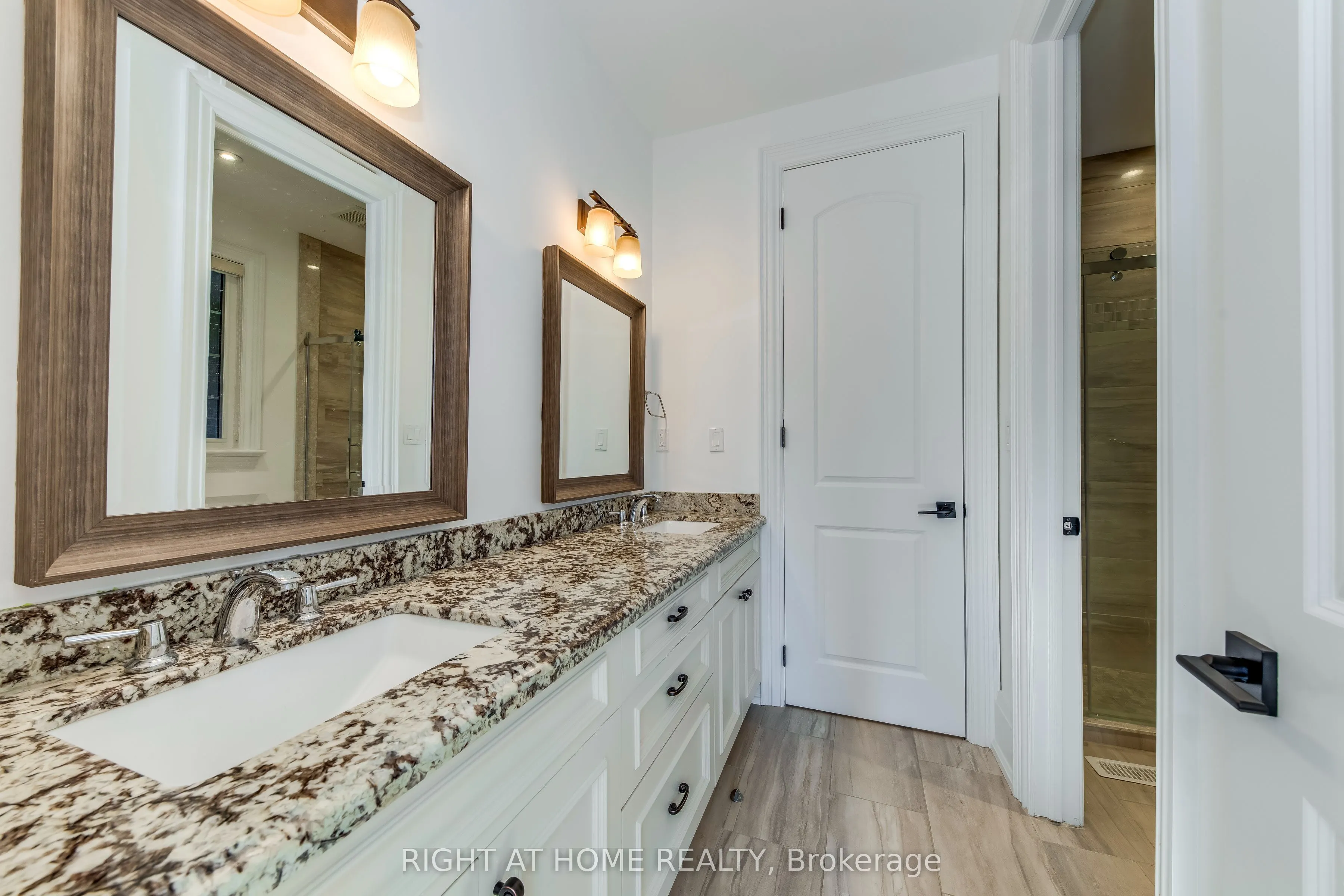 523 BROOKSIDE Drive