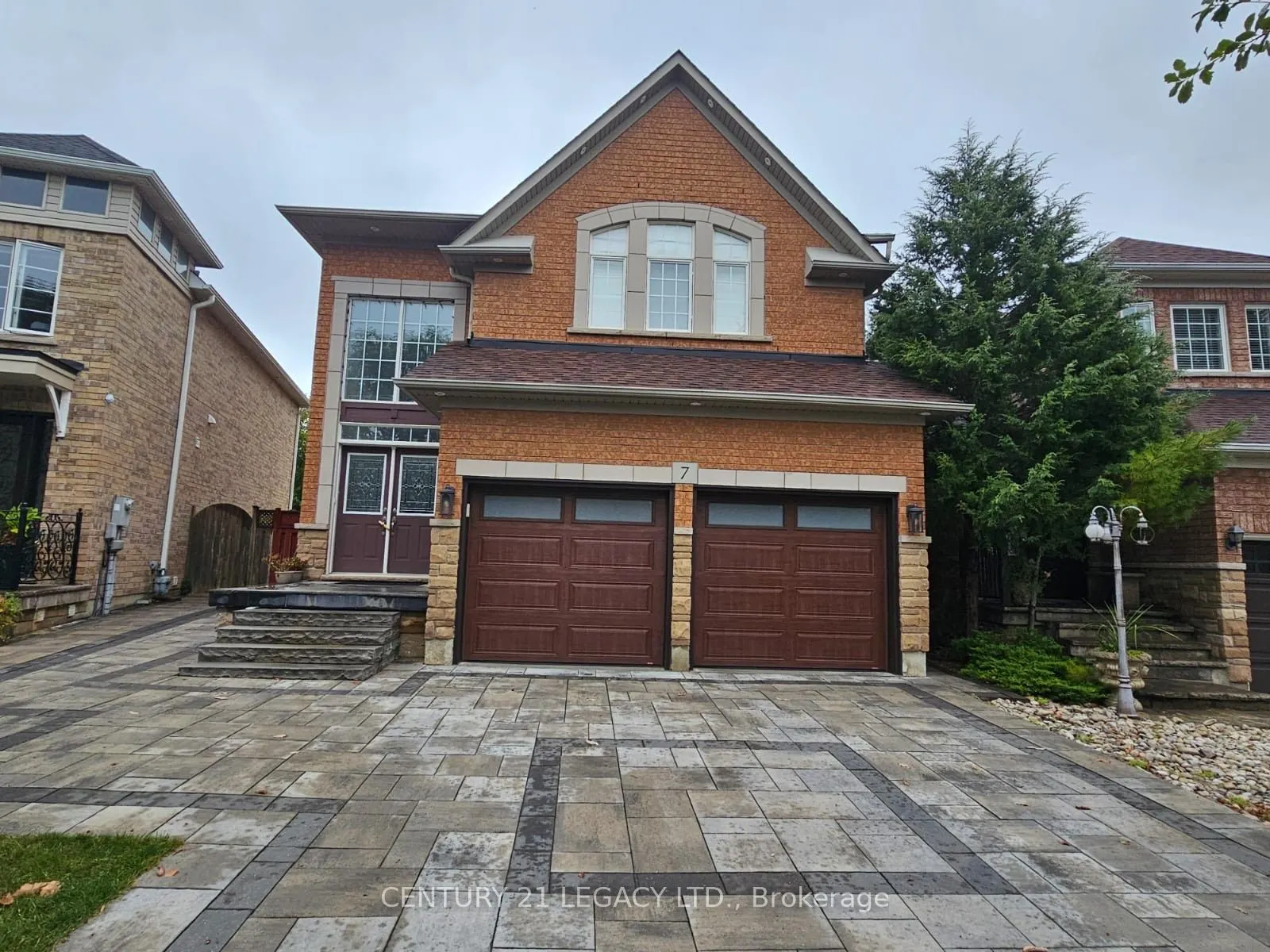 7 Trailside Walk