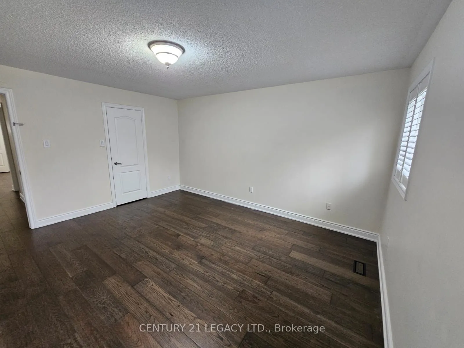 7 Trailside Walk