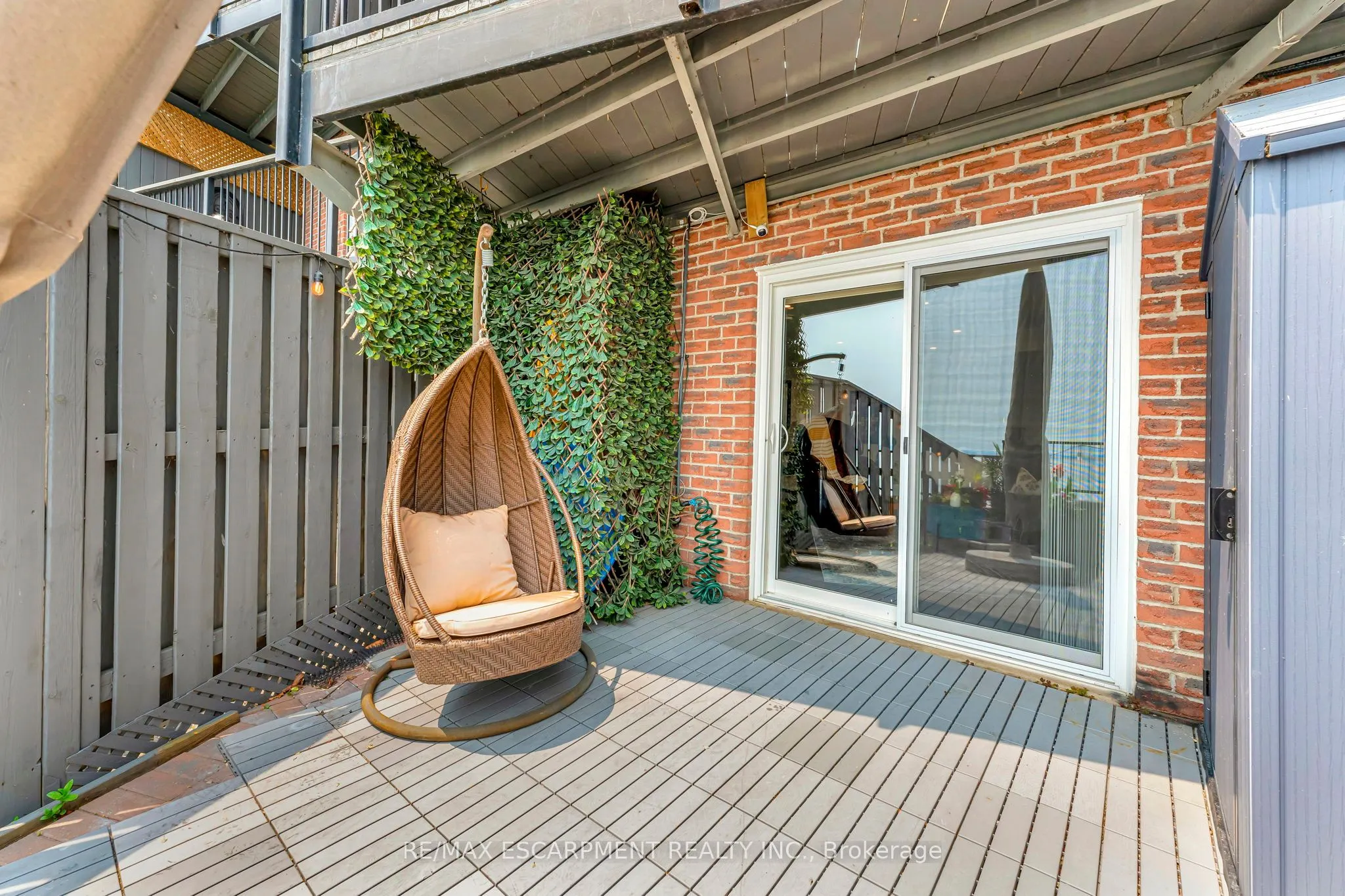 2136 Old Lakeshore Road, #3