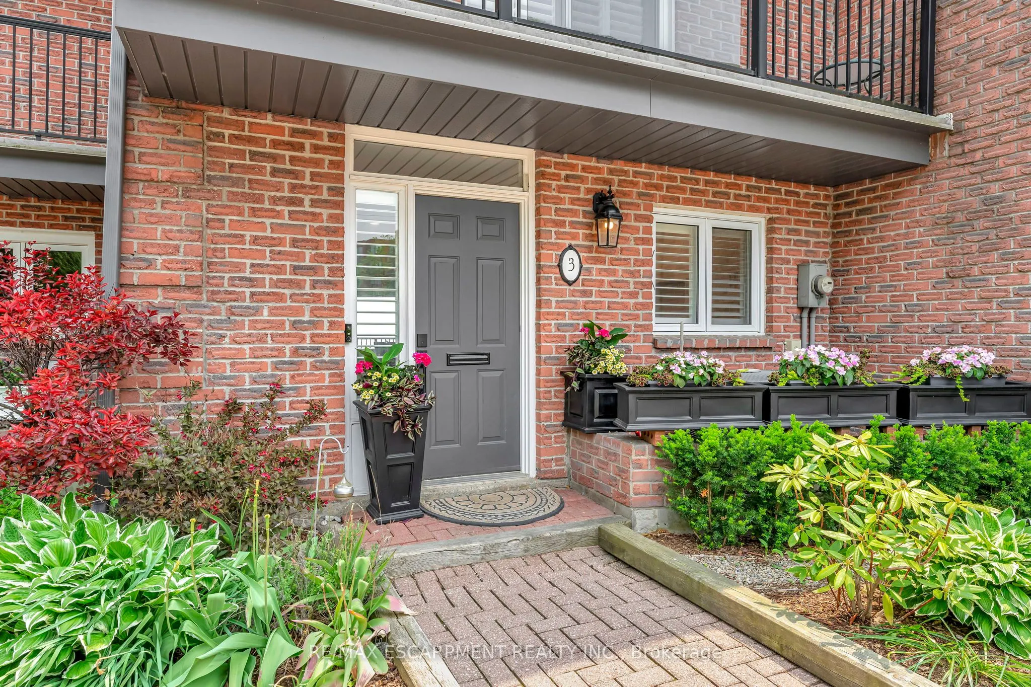 2136 Old Lakeshore Road, #3