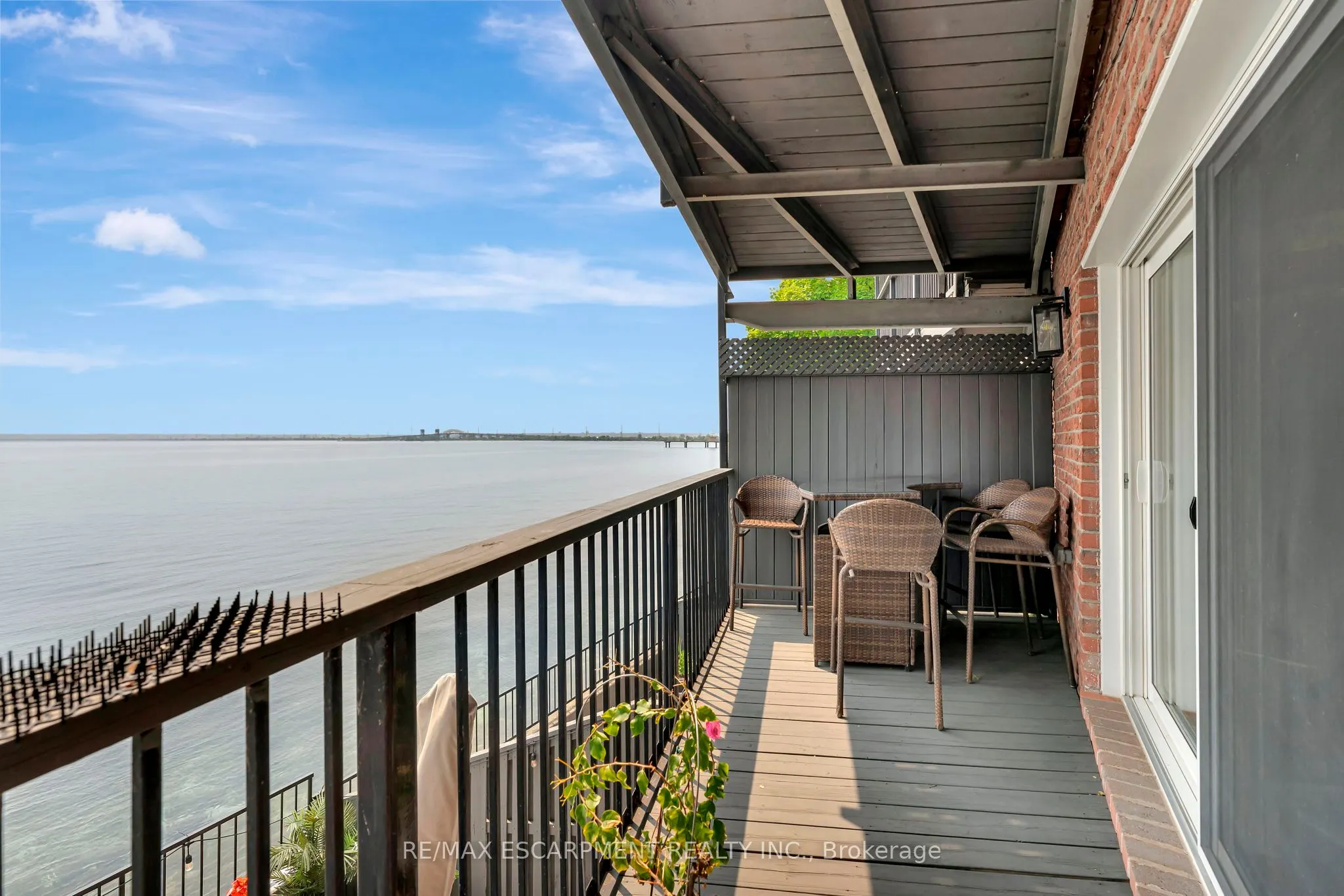 2136 Old Lakeshore Road, #3
