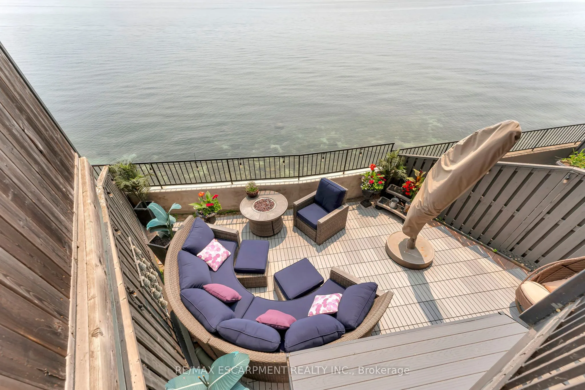 2136 Old Lakeshore Road, #3
