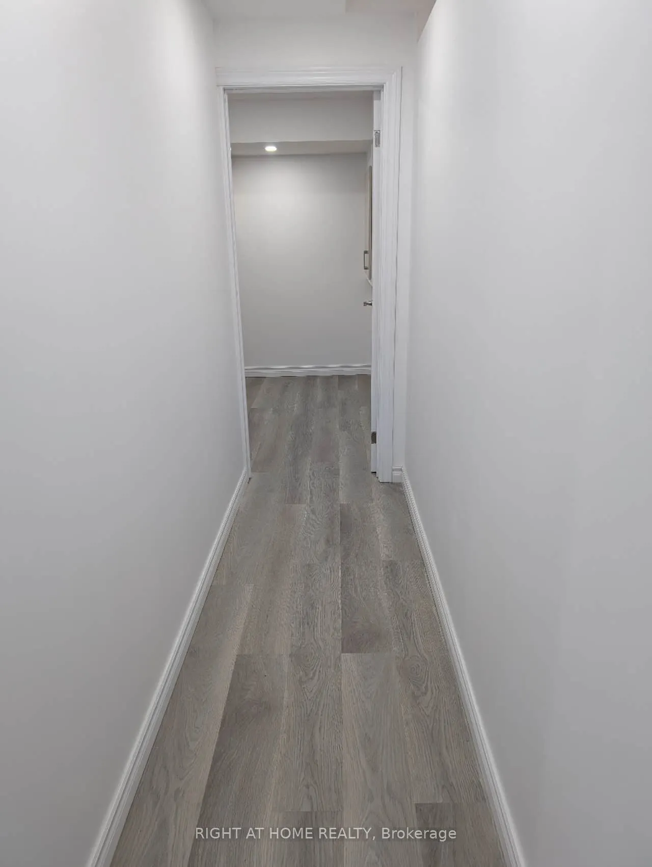 58 Meadowcrest Lane, #Lower