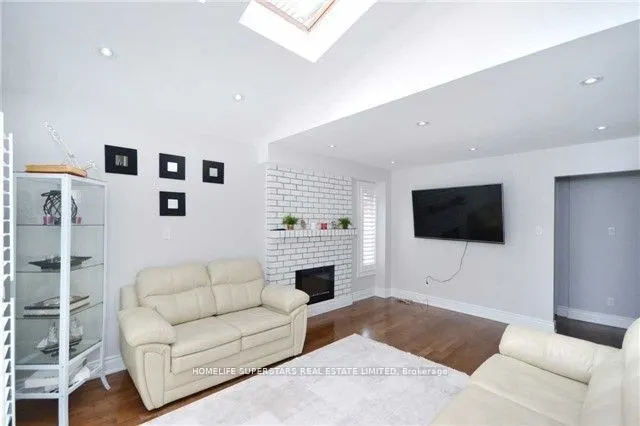 6 Farley Road