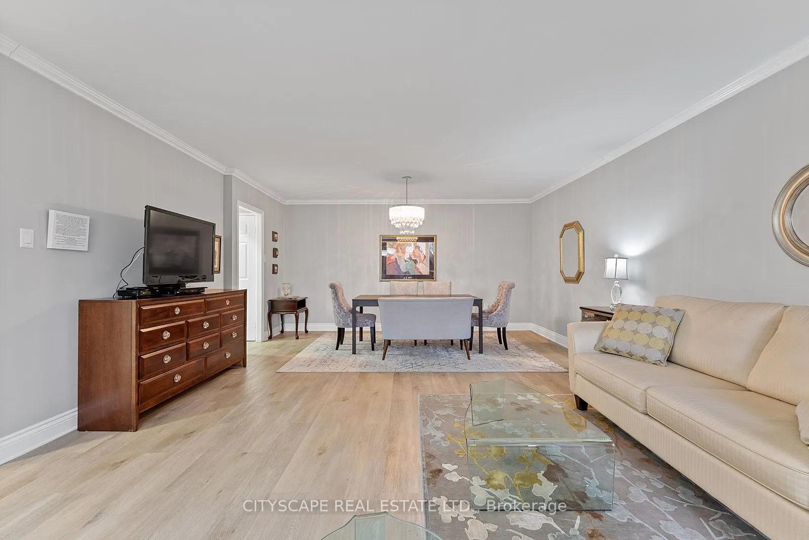 2045 Lake Shore Boulevard W, #202