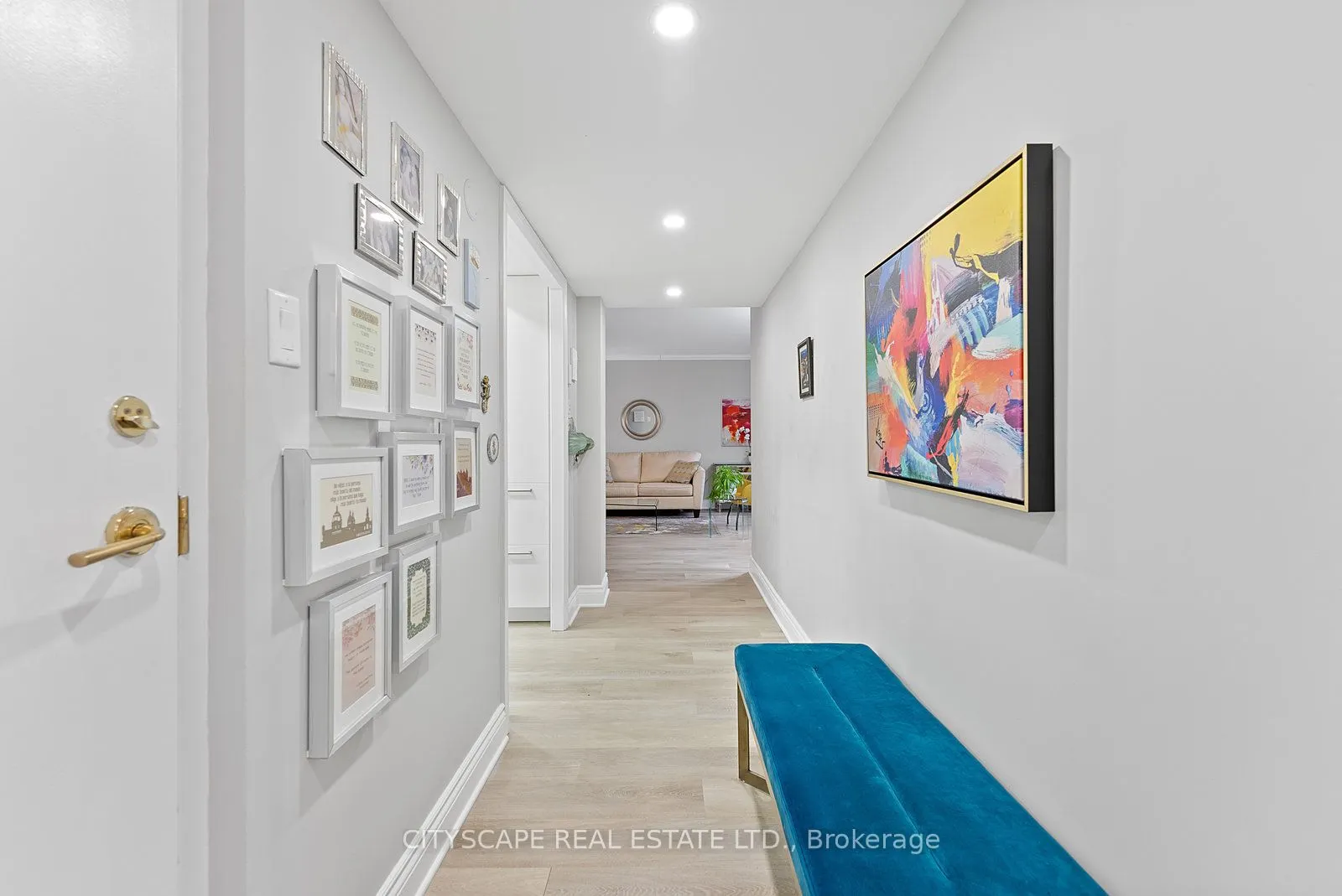 2045 Lake Shore Boulevard W, #202